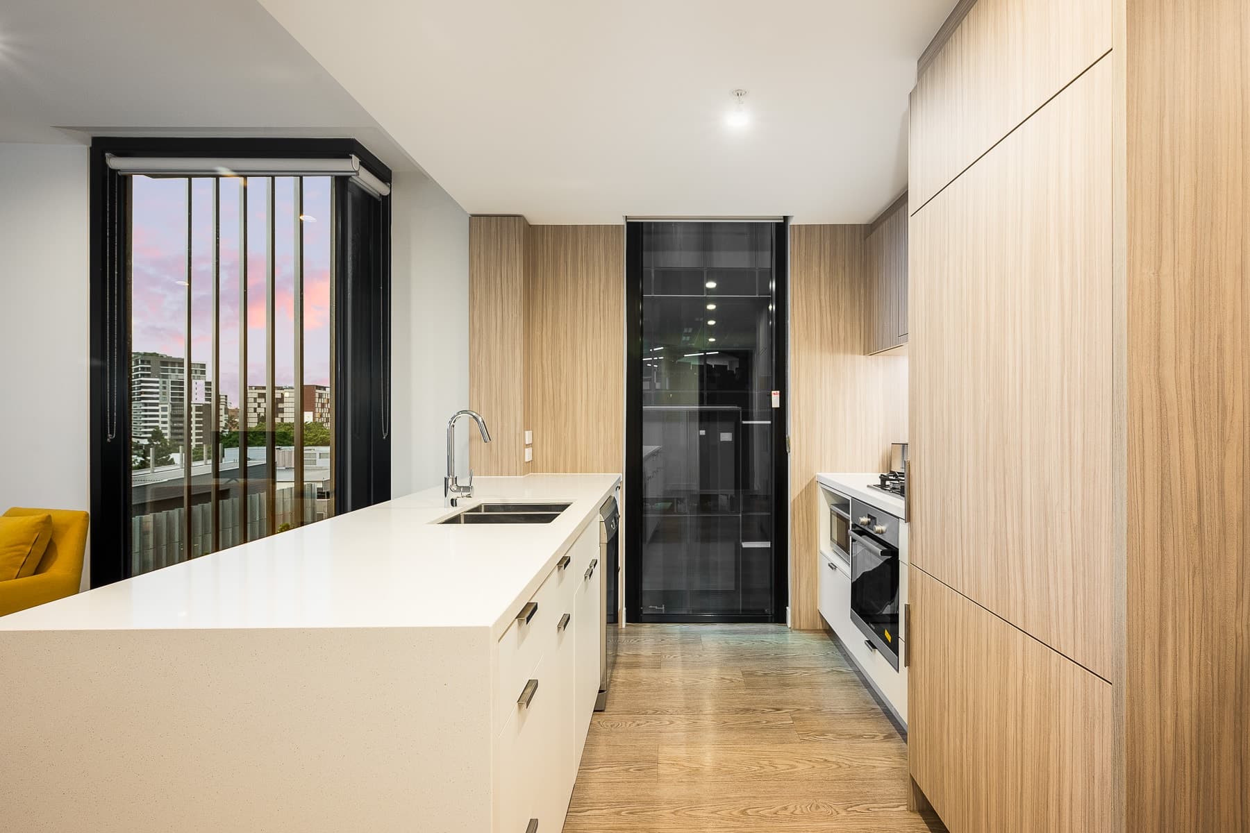 s905/269 Grey Street, South Brisbane - Thumbnail 6