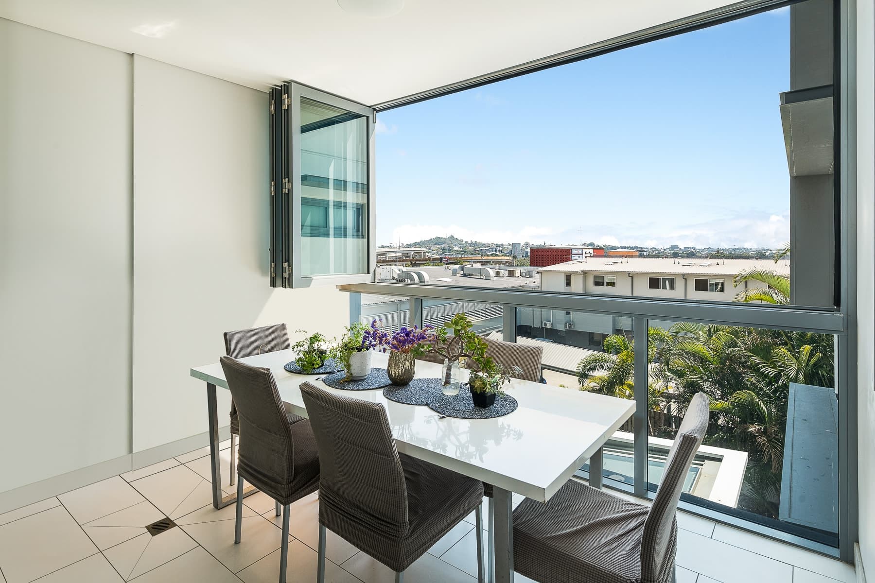1023/16 Hamilton Place, Bowen Hills - Thumbnail 7