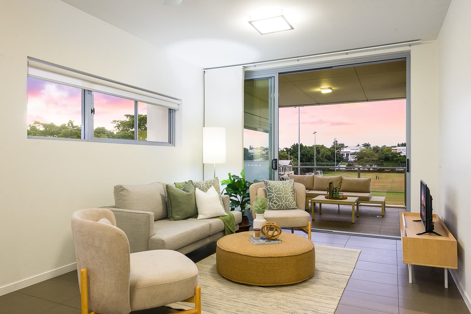 42/21 Barramul Street, Bulimba - Thumbnail 2