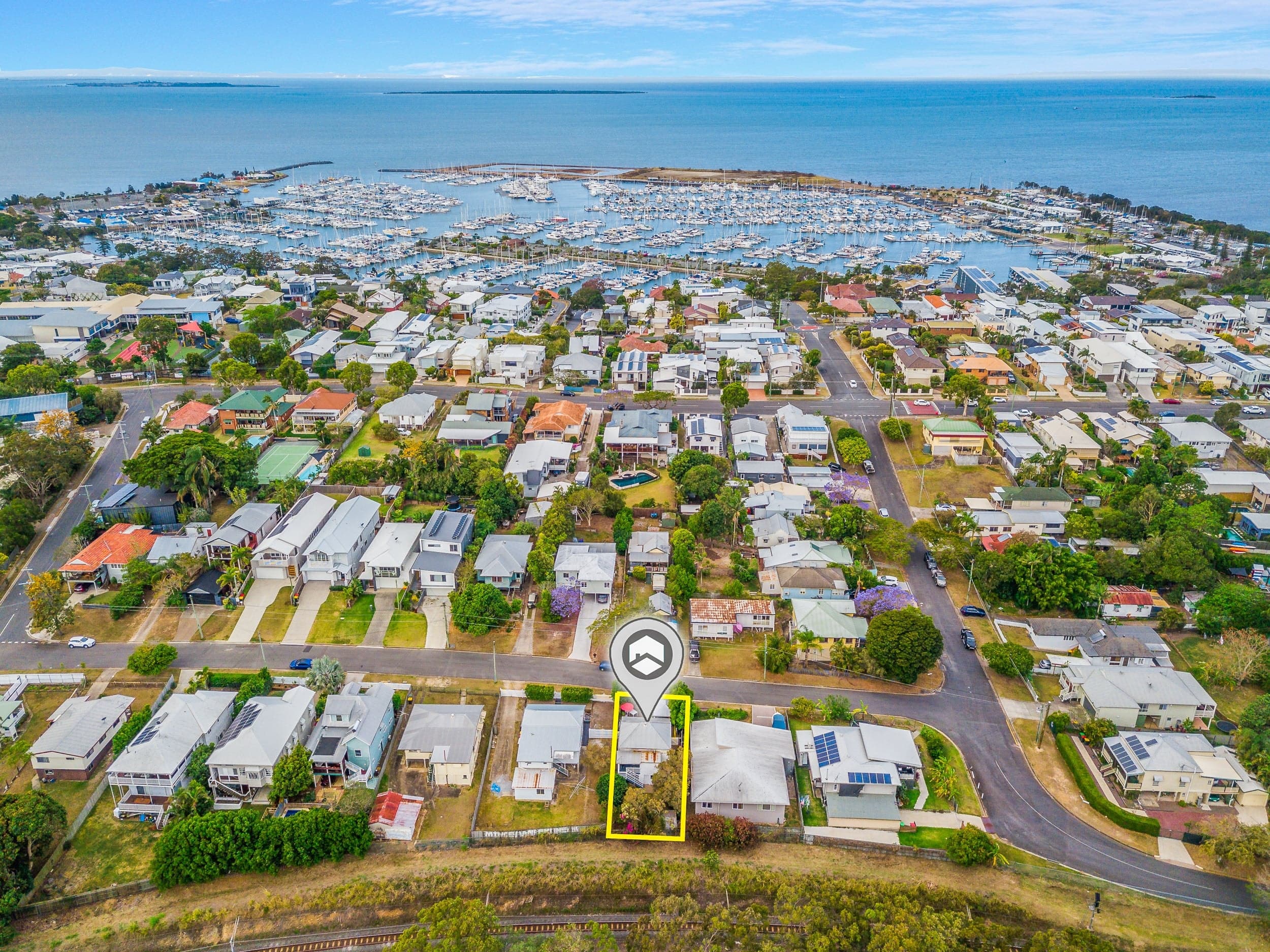 65 Barrinia Street, Manly - Thumbnail 2