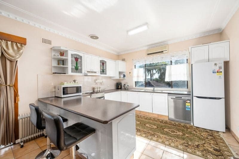 318 Port Hacking Road, Miranda, Miranda - Thumbnail 6