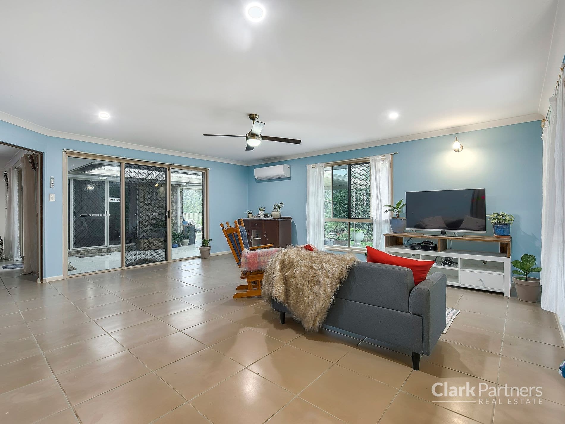 3 Ron Bischof Close, Cashmere, QLD, Cashmere - Thumbnail 7