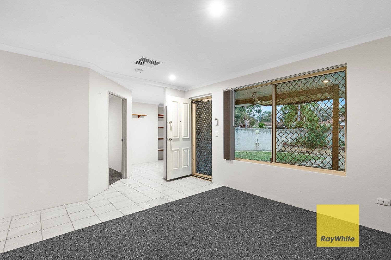 44 Nyandi Court, Thornlie WA 6108, Thornlie - Thumbnail 3