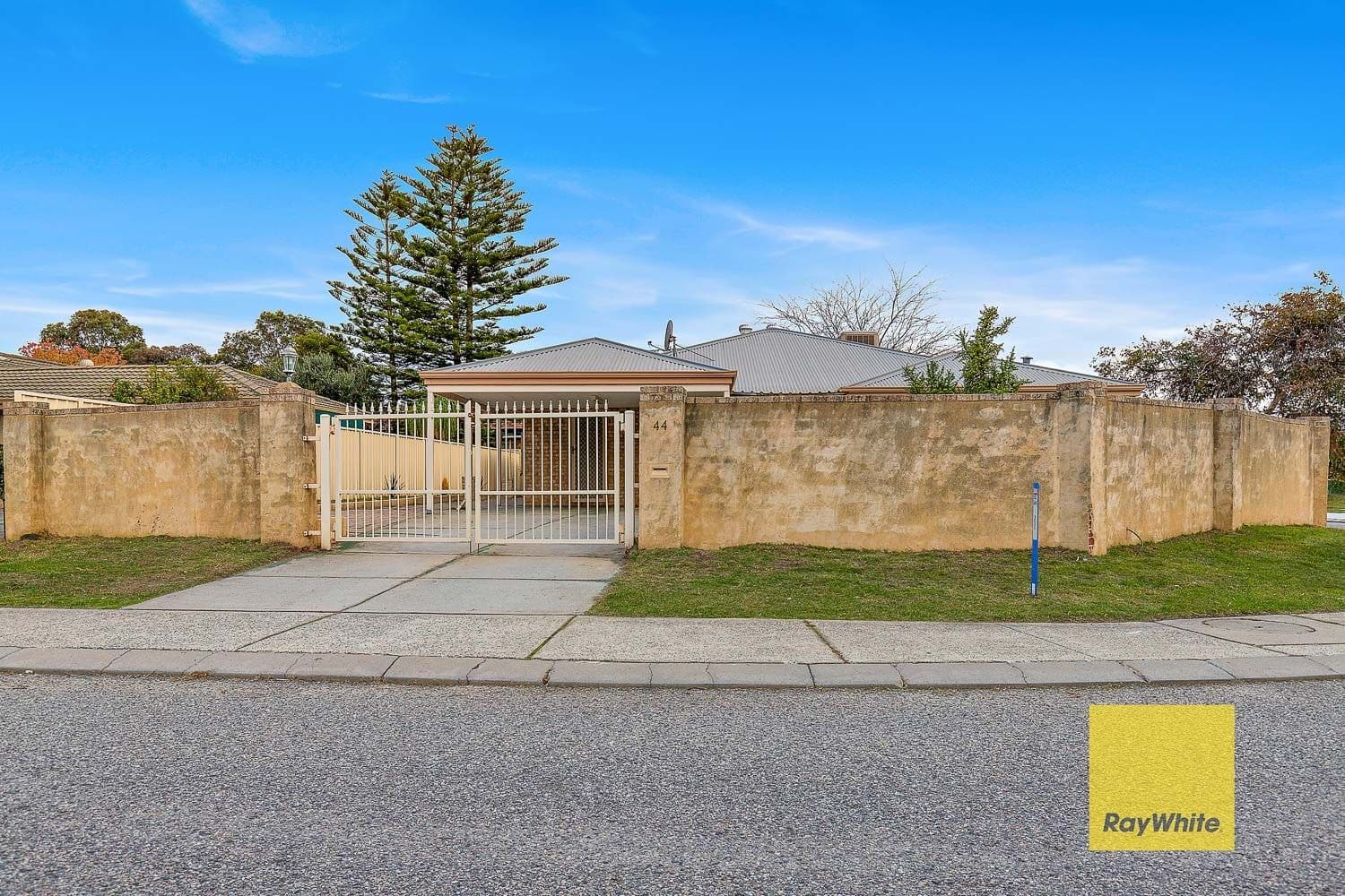 44 Nyandi Court, Thornlie WA 6108, Thornlie - Thumbnail 4
