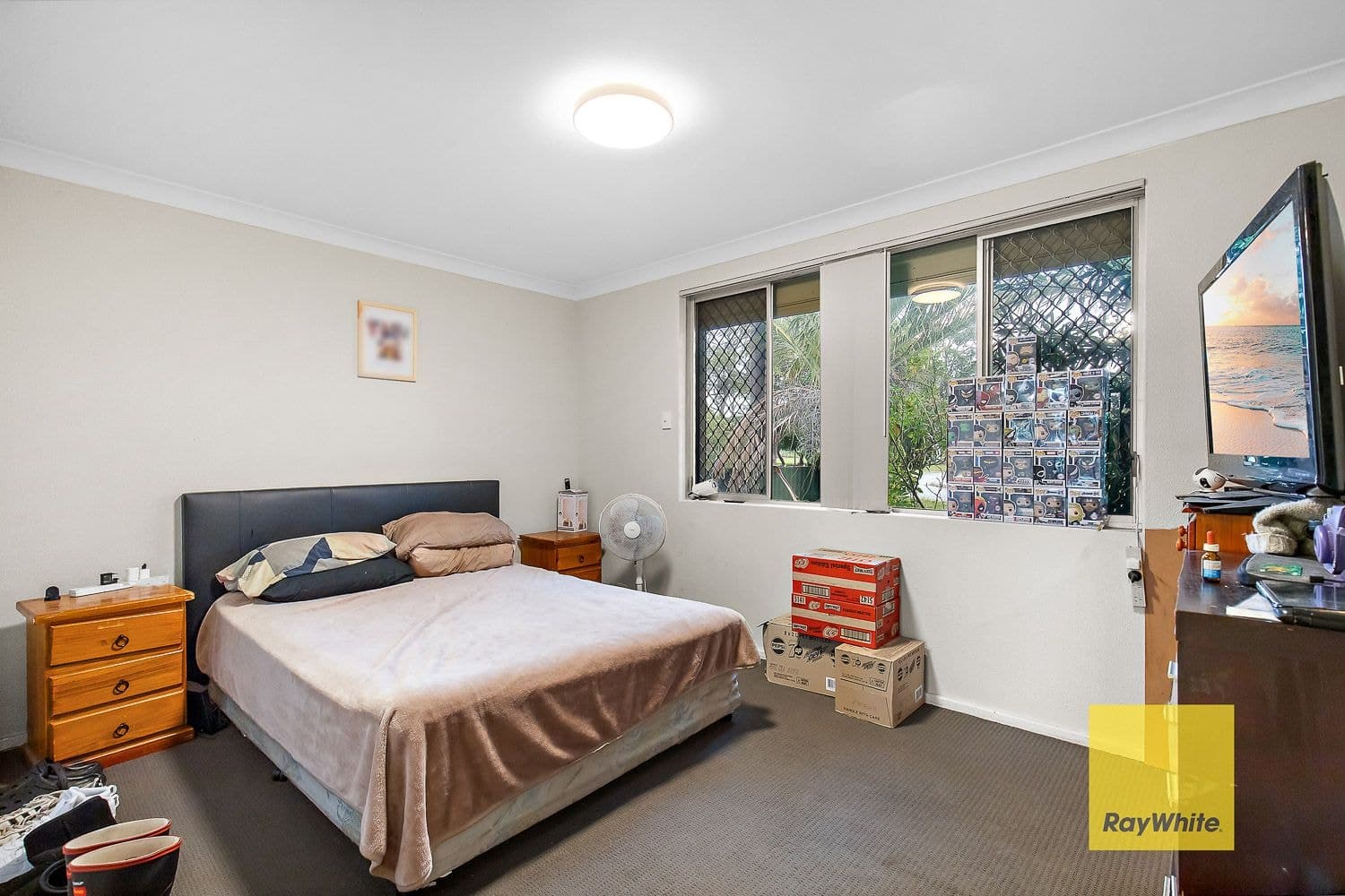 94 Partridge Way, Thornlie WA 6108, Thornlie - Thumbnail 5