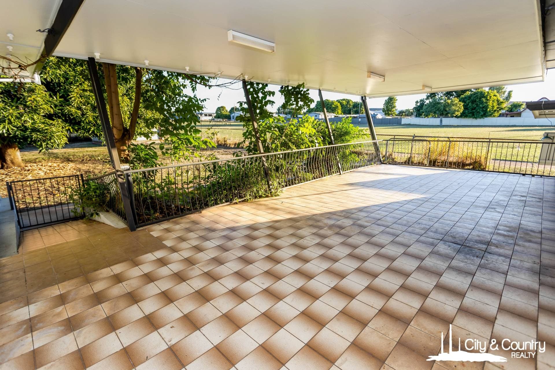 1 Milne Bay Road, Mount Isa, Mount Isa - Thumbnail 4