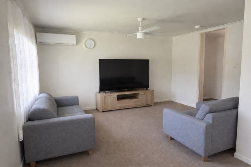 5 Isaacs Close, Watanobbi NSW, Watanobbi - Thumbnail 3