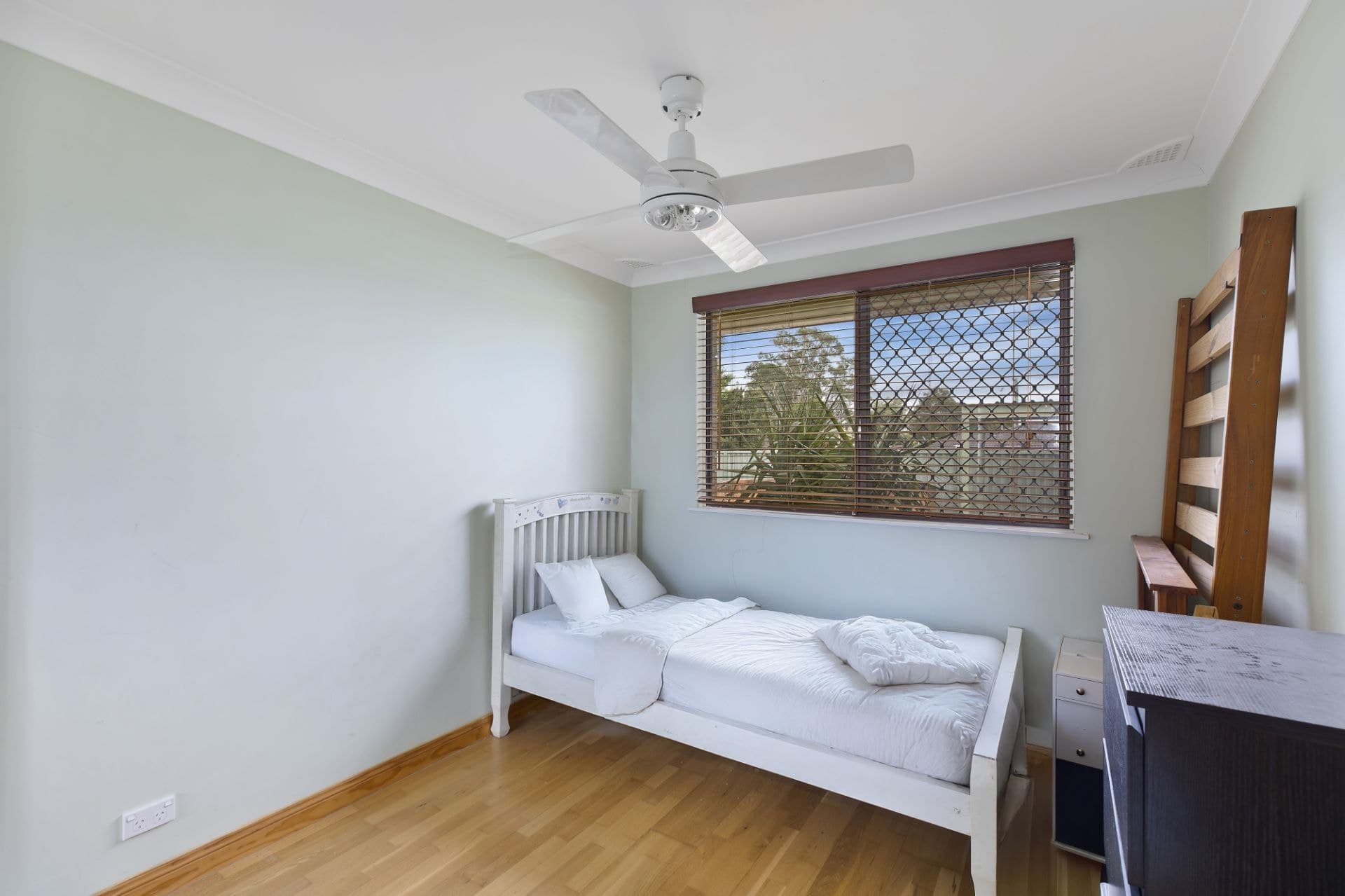 6 Rolfe Avenue, Kanwal NSW, Kanwal - Thumbnail 8