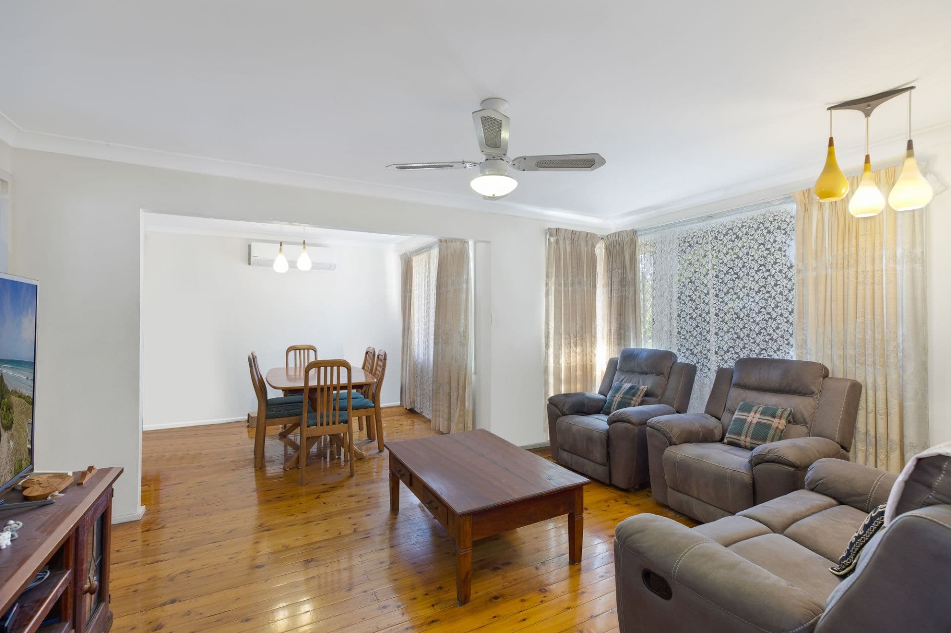 8 Brennon Road, Gorokan NSW, Gorokan - Thumbnail 4