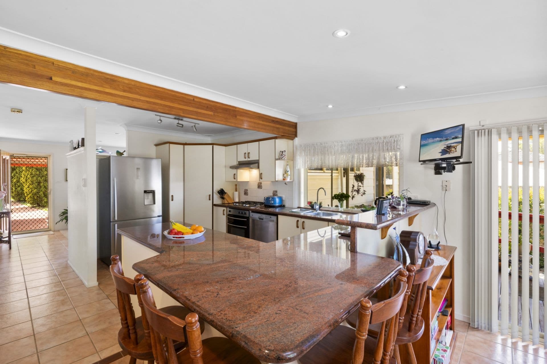 18 Tingira Street, Charmhaven NSW, Charmhaven - Thumbnail 7