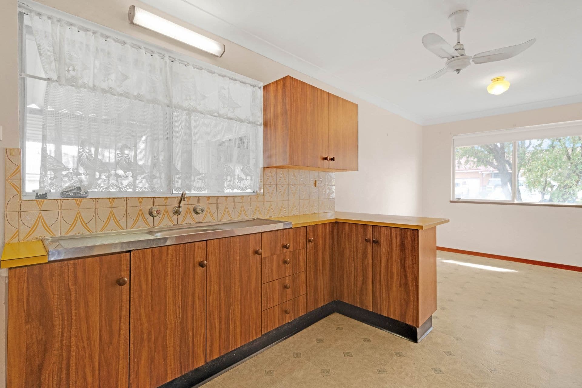 32 Wall Road, Gorokan NSW, Gorokan - Thumbnail 5