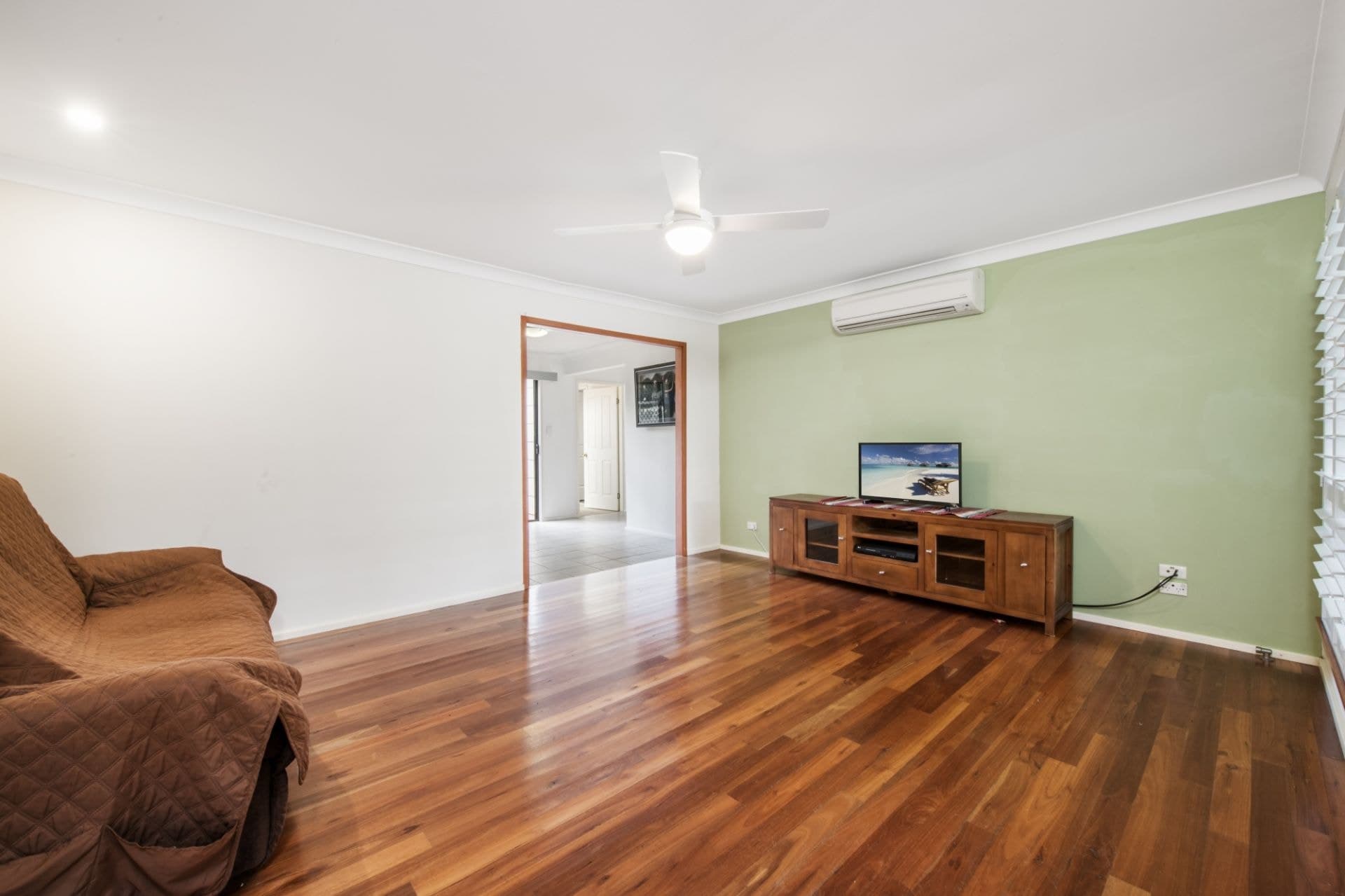 51 Manoa Road, Budgewoi NSW, Budgewoi - Thumbnail 5