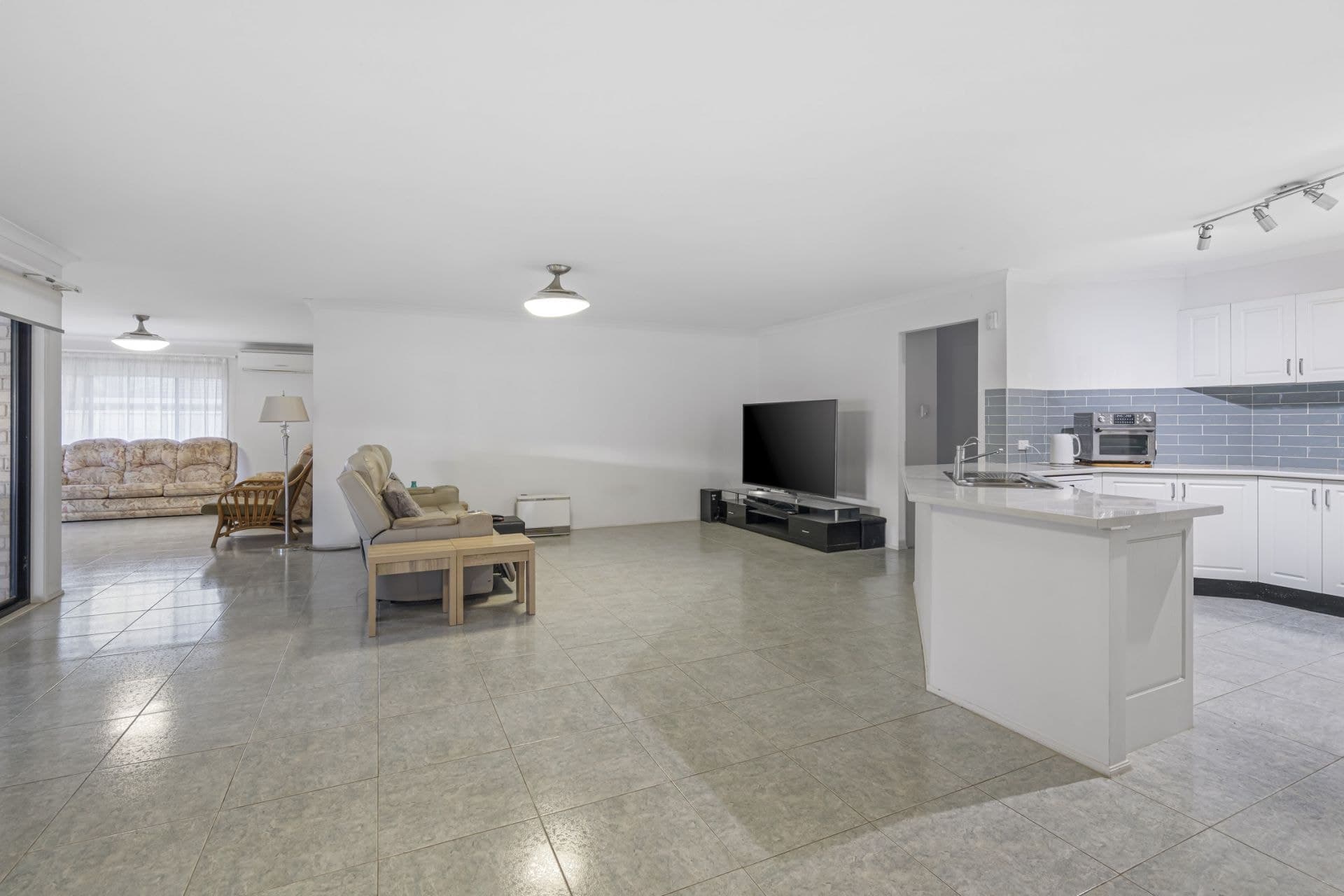 34 Washpool Cres, Woongarrah NSW, Woongarrah - Thumbnail 4
