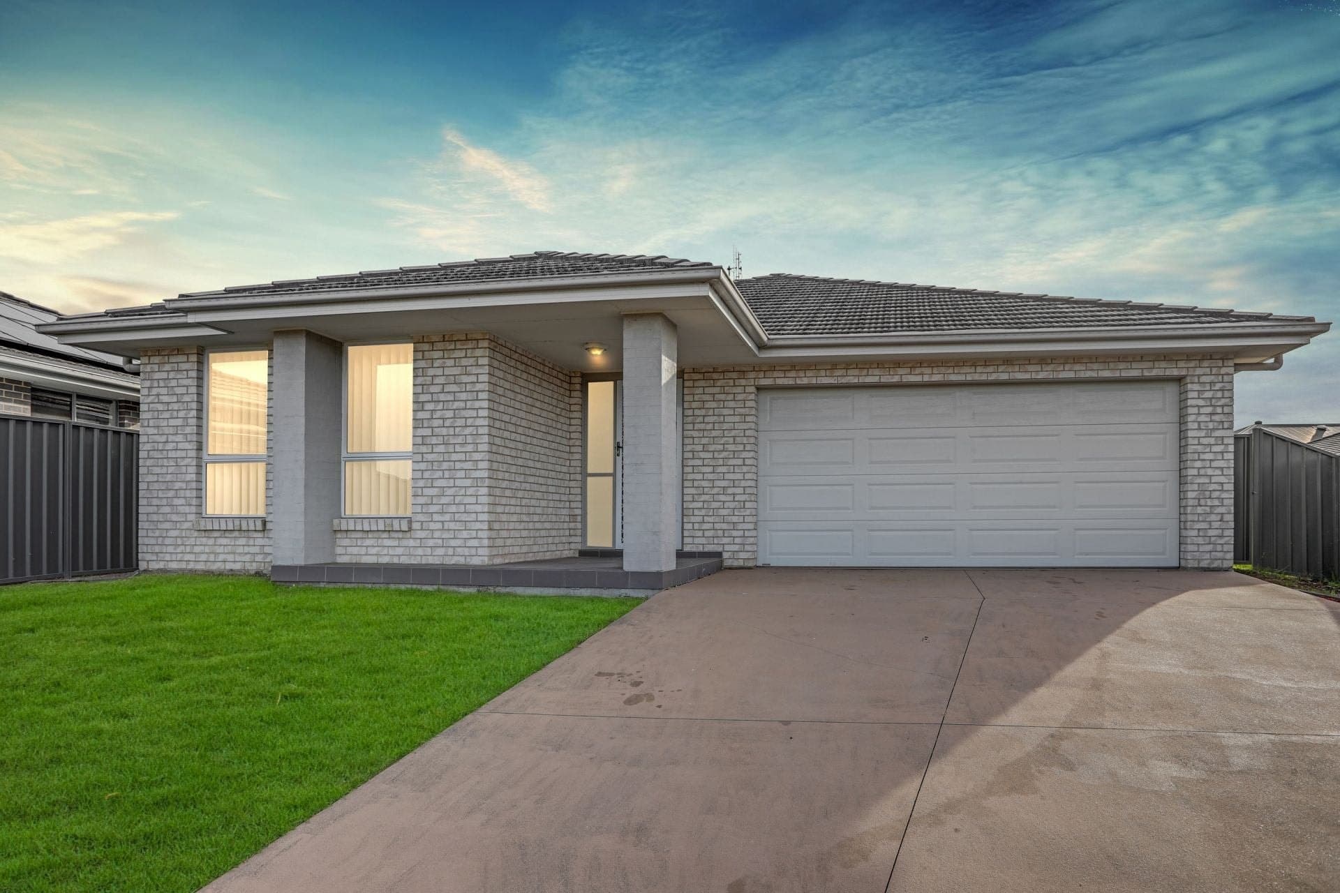 4 Clydesdale Street, Wadalba NSW, Wadalba - Thumbnail 2