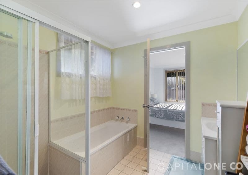 18A Bromley Court, Lake Haven NSW, Lake Haven - Thumbnail 8