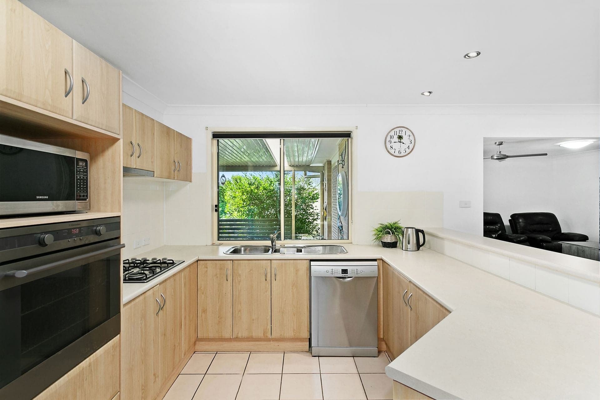 271 Johns Road, Wadalba NSW, Wadalba - Thumbnail 4