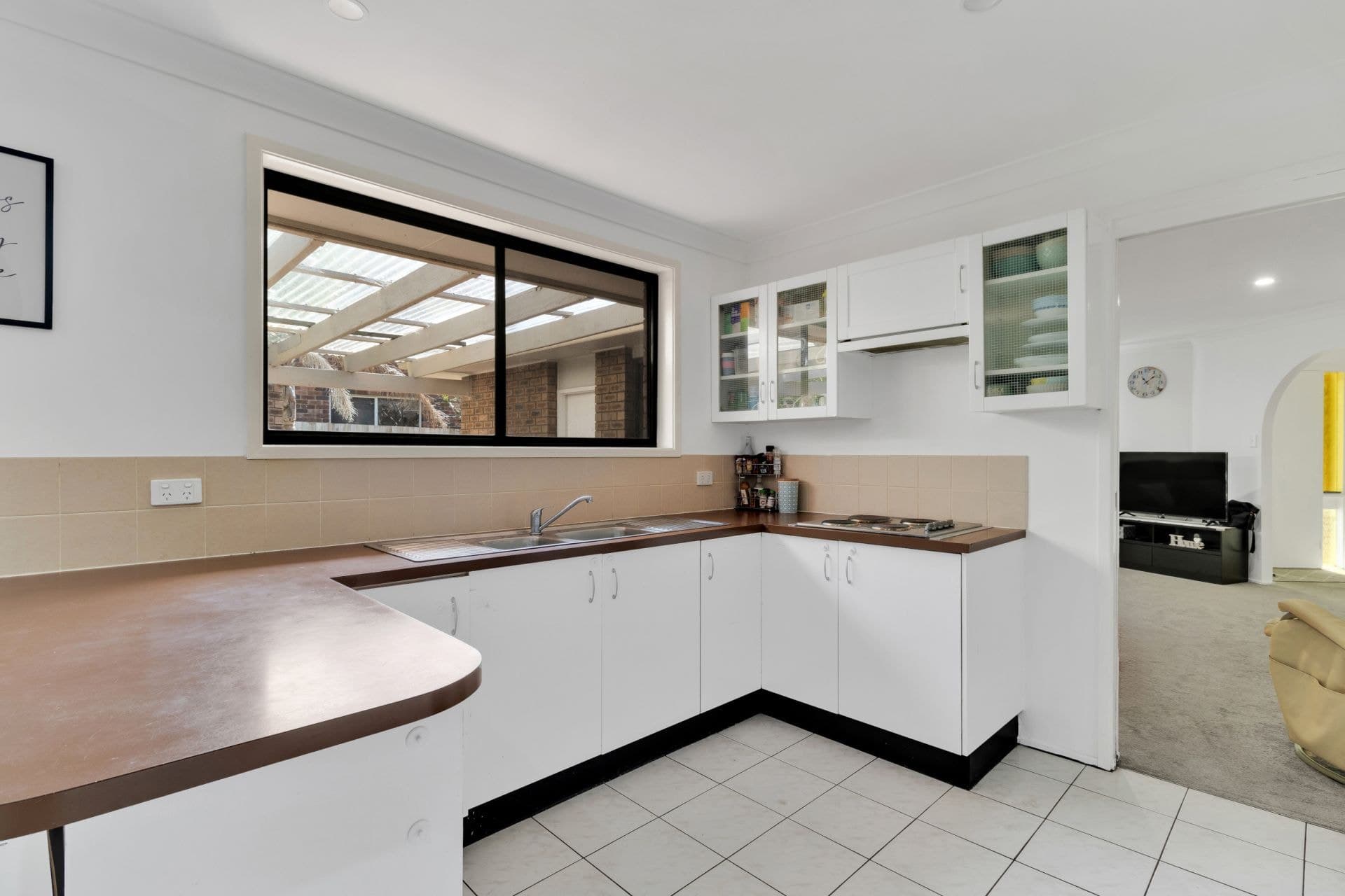 2 Telopea Close, Lake Haven NSW, Lake Haven - Thumbnail 4