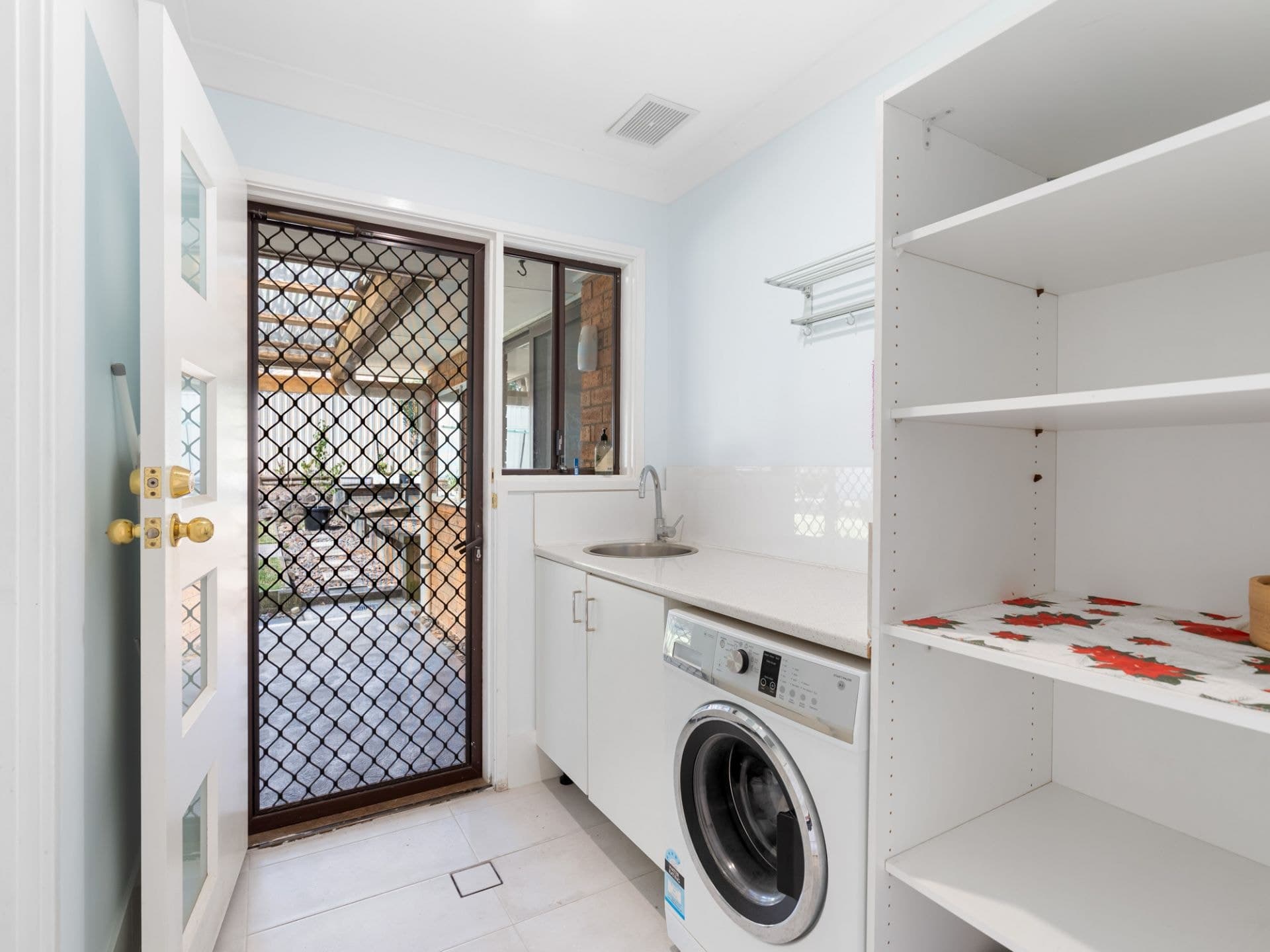 1 St Andrews Close, Watanobbi NSW, Watanobbi - Thumbnail 5