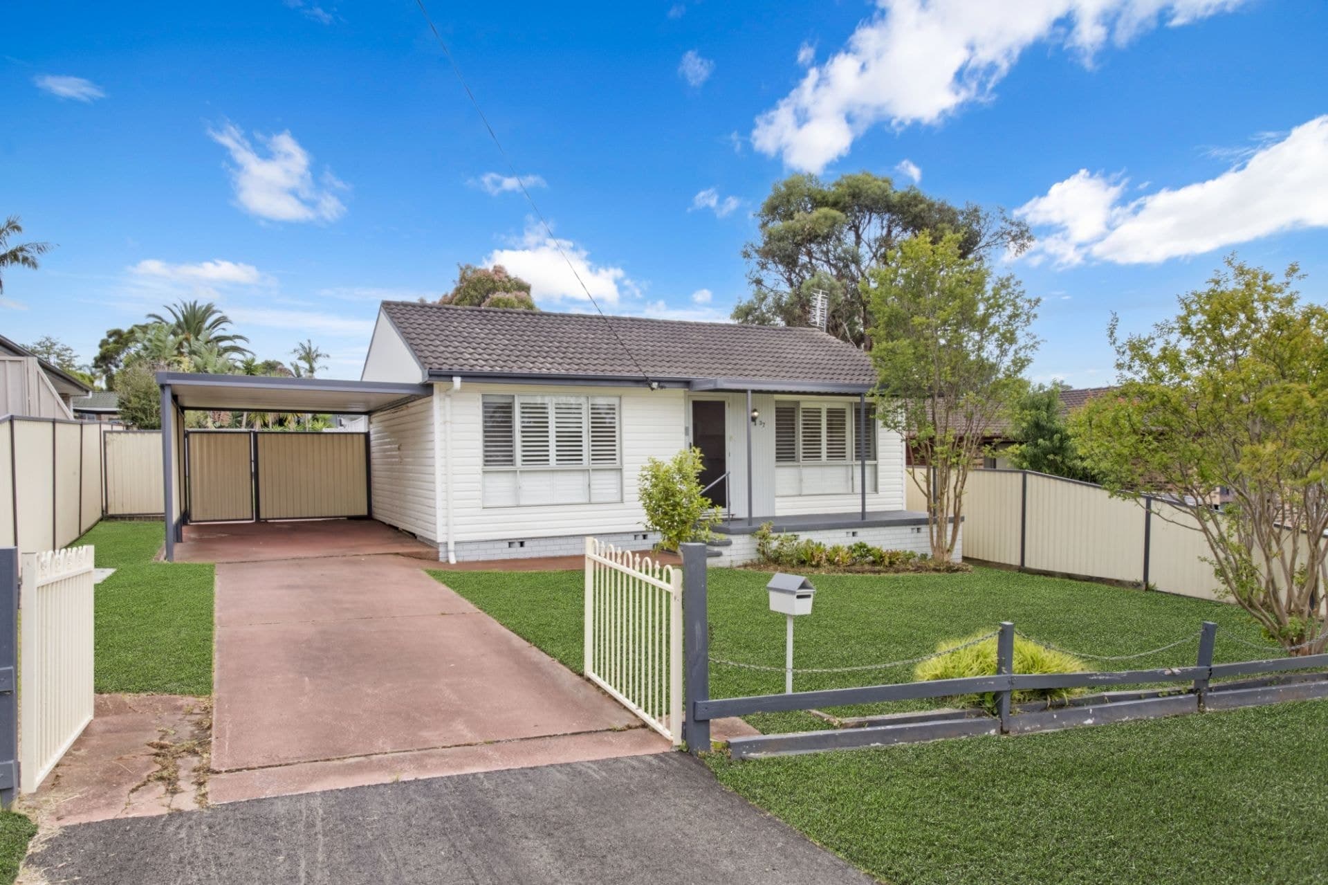 37 Carinya Street, Charmhaven NSW, Charmhaven - Image 1