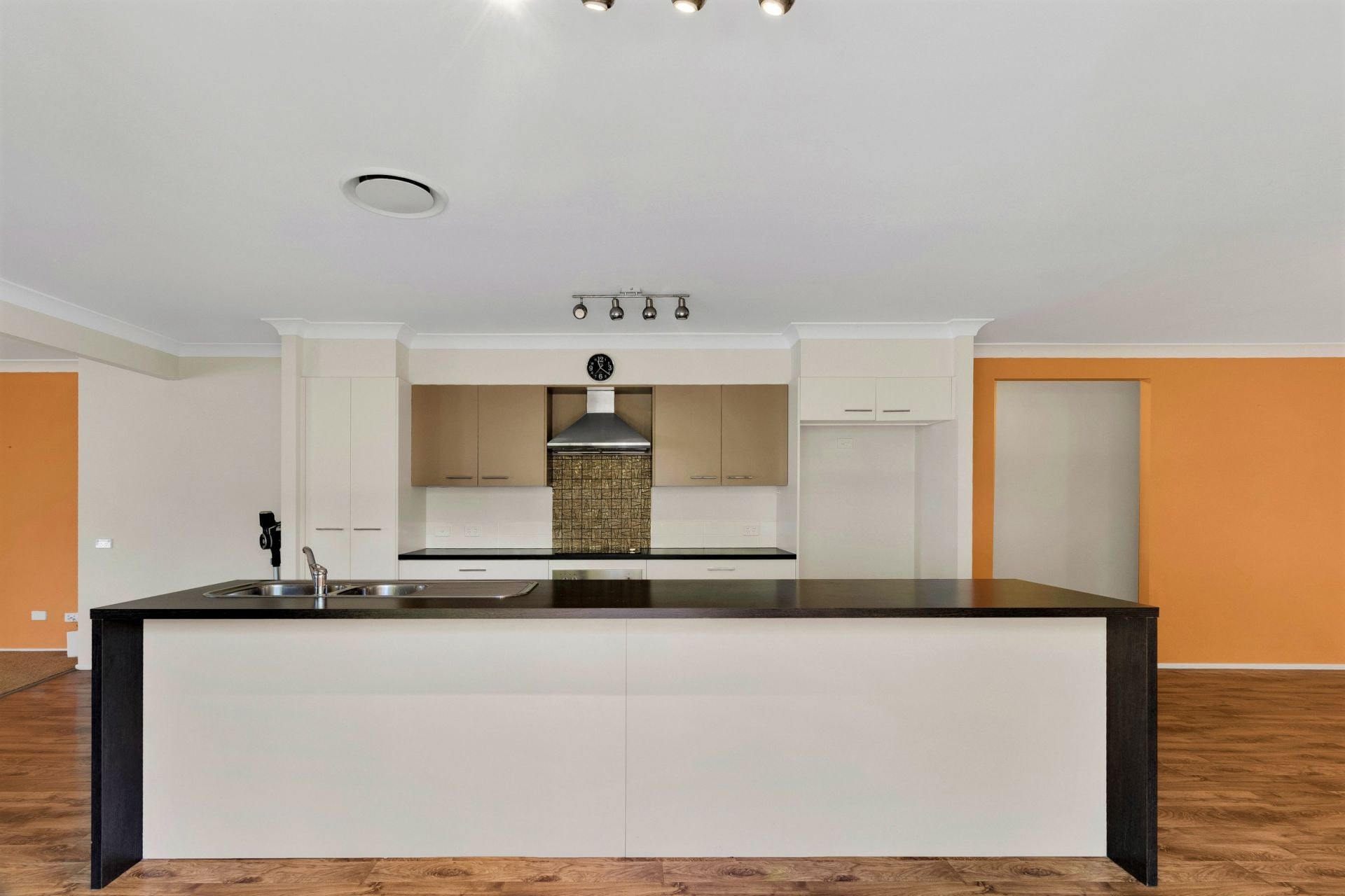 20 Kamilaroo Avenue, Lake Munmorah NSW, Lake Munmorah - Thumbnail 5