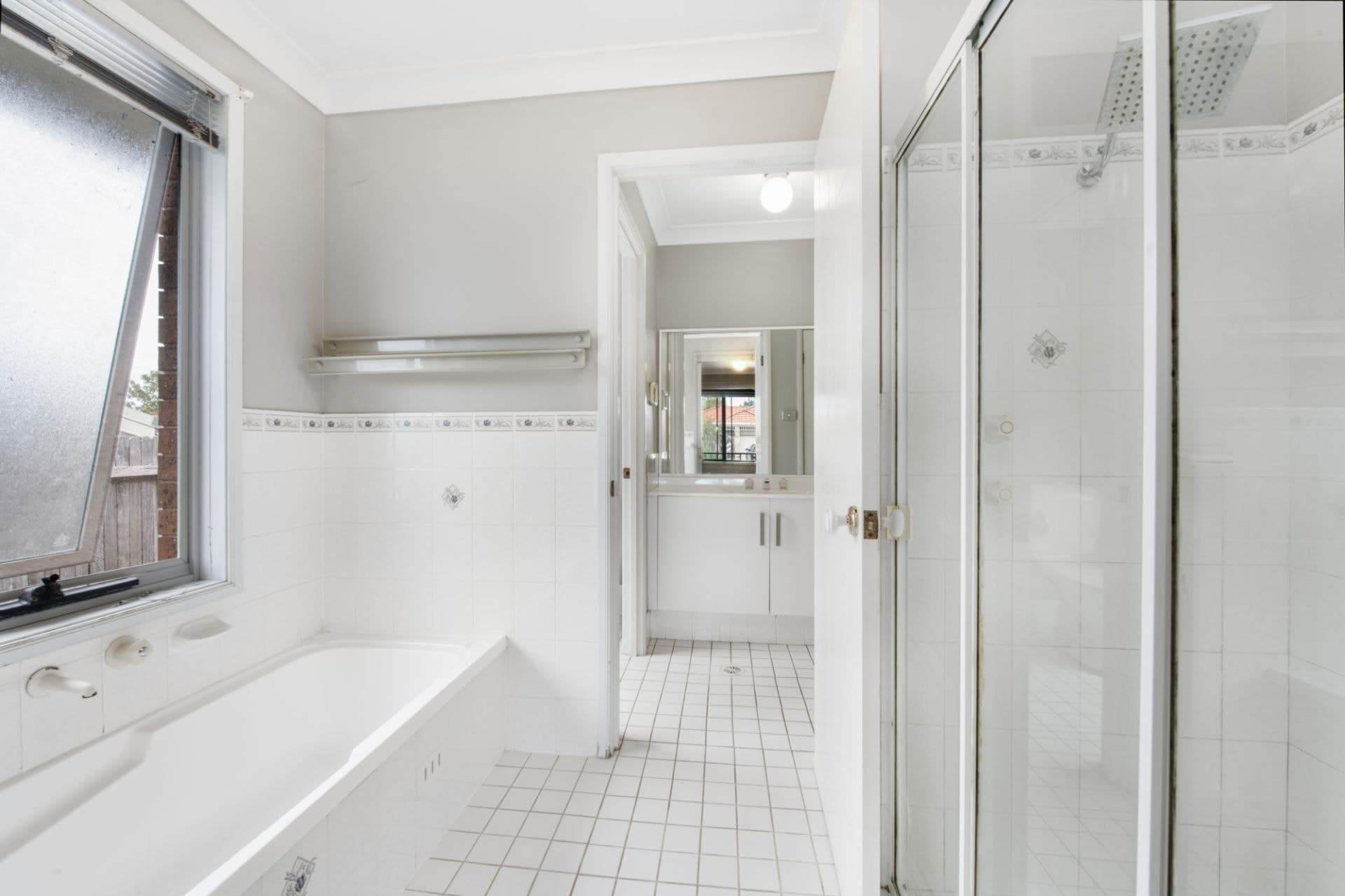 4 Timbara Crescent, Blue Haven NSW, Blue Haven - Thumbnail 8