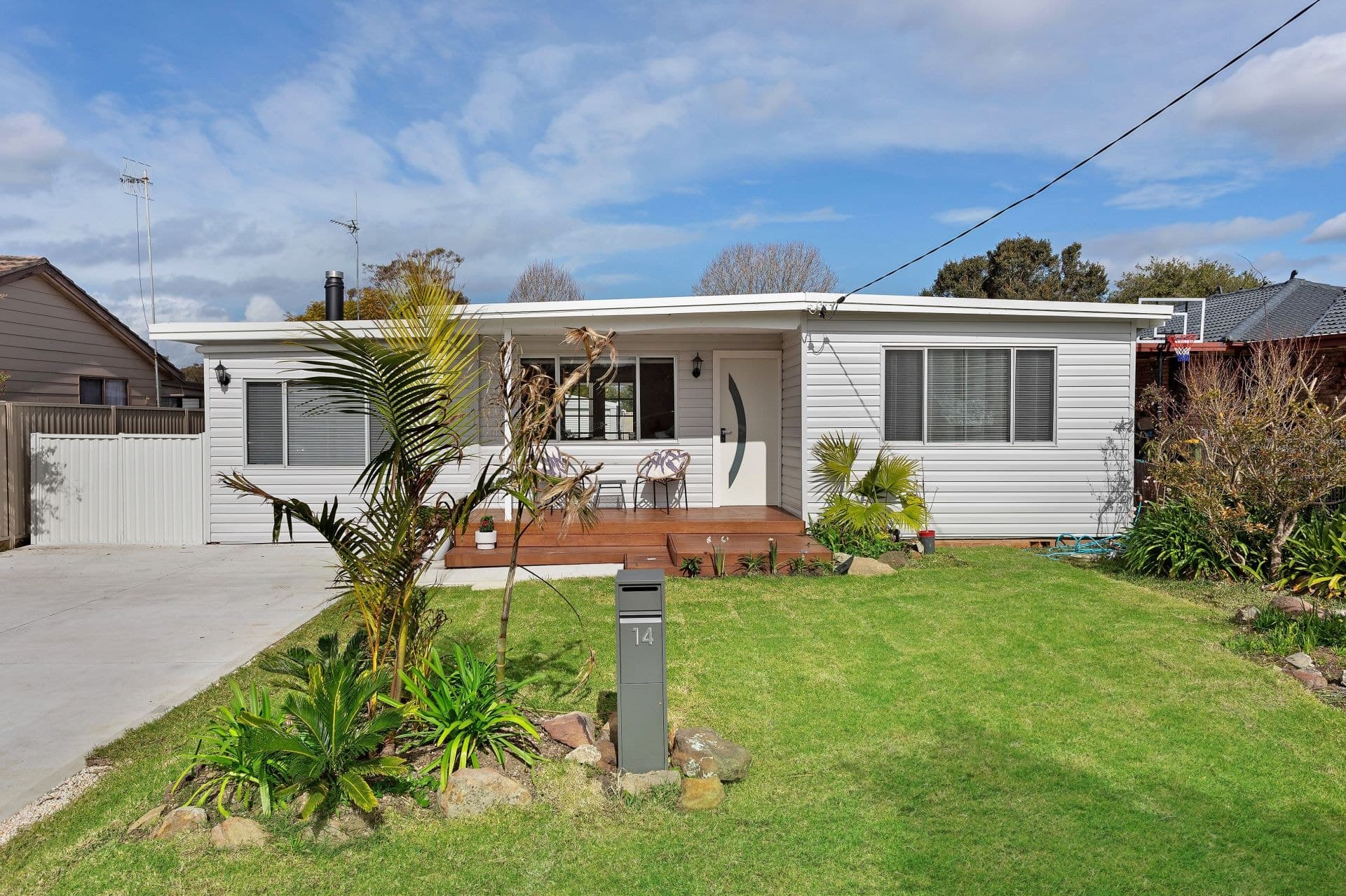 14 Danbury Avenue, Gorokan NSW, Gorokan - Image 1