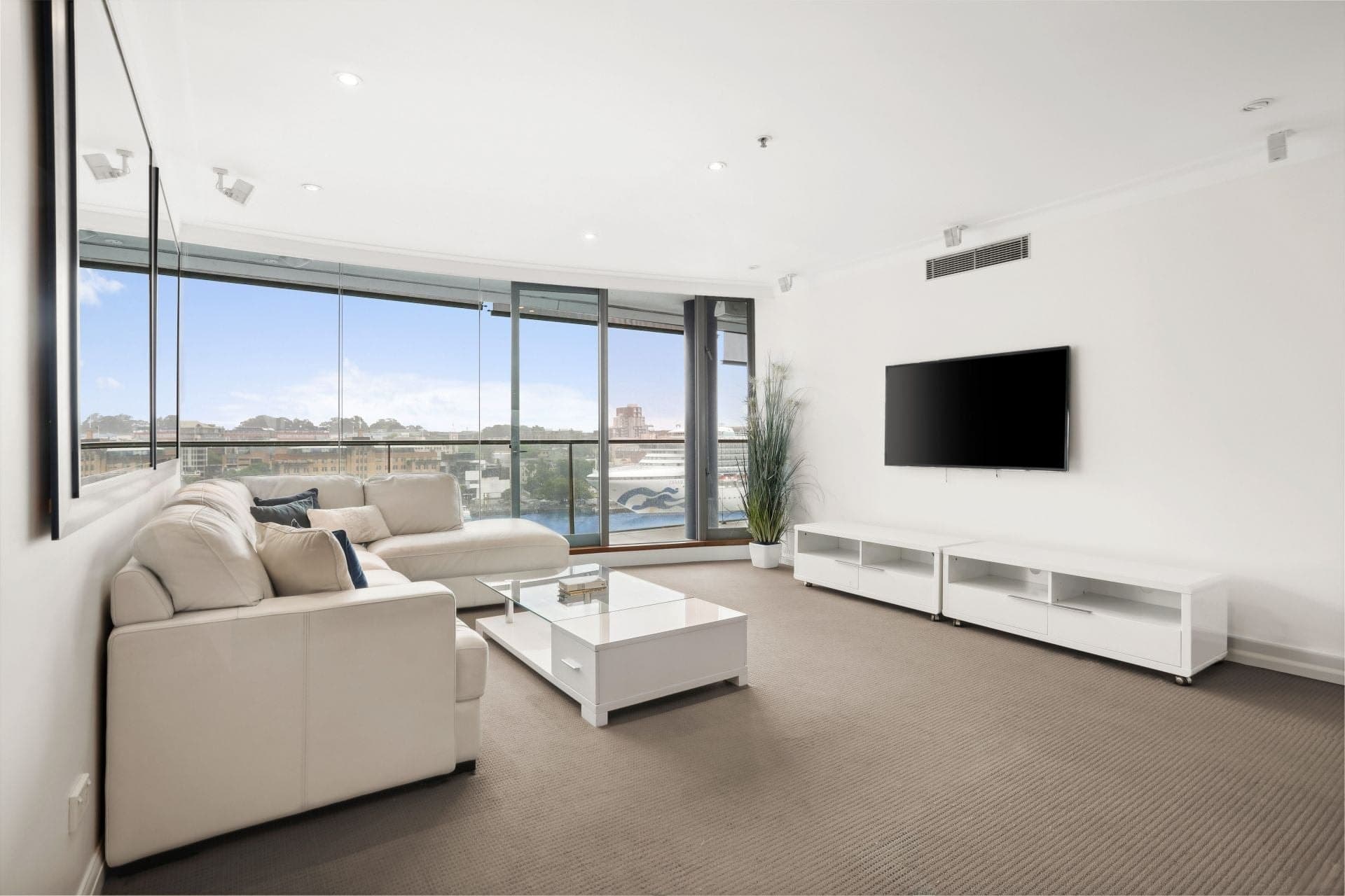 1105/61 Macquarie Street, Sydney NSW, Sydney - Thumbnail 2