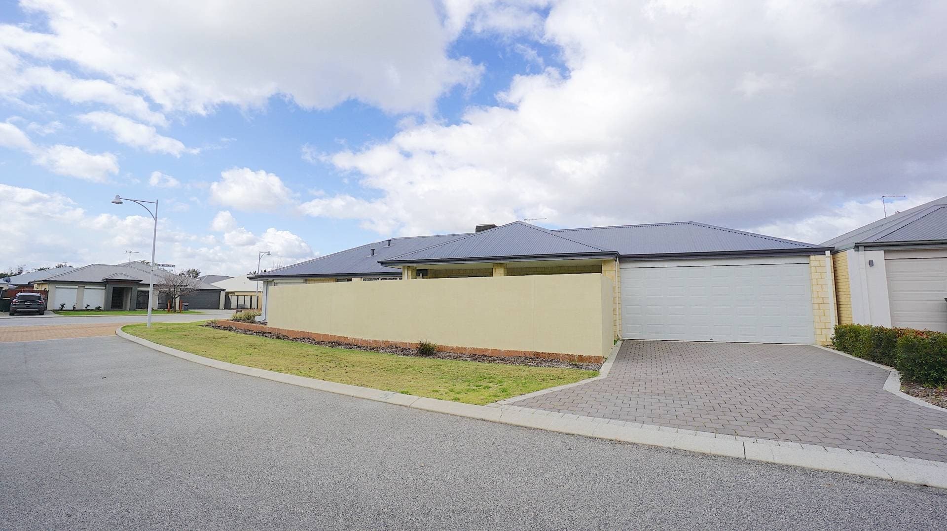 10 Dalmilling Dr, The Vines WA 6069, The Vines - Thumbnail 2