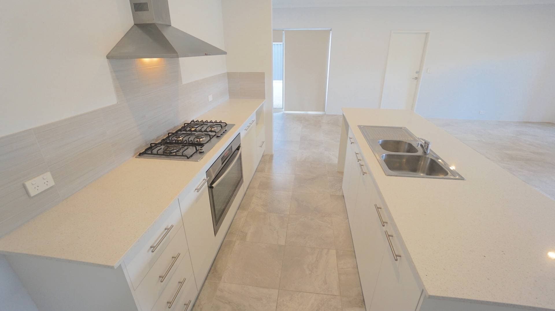 10 Dalmilling Dr, The Vines WA 6069, The Vines - Thumbnail 4