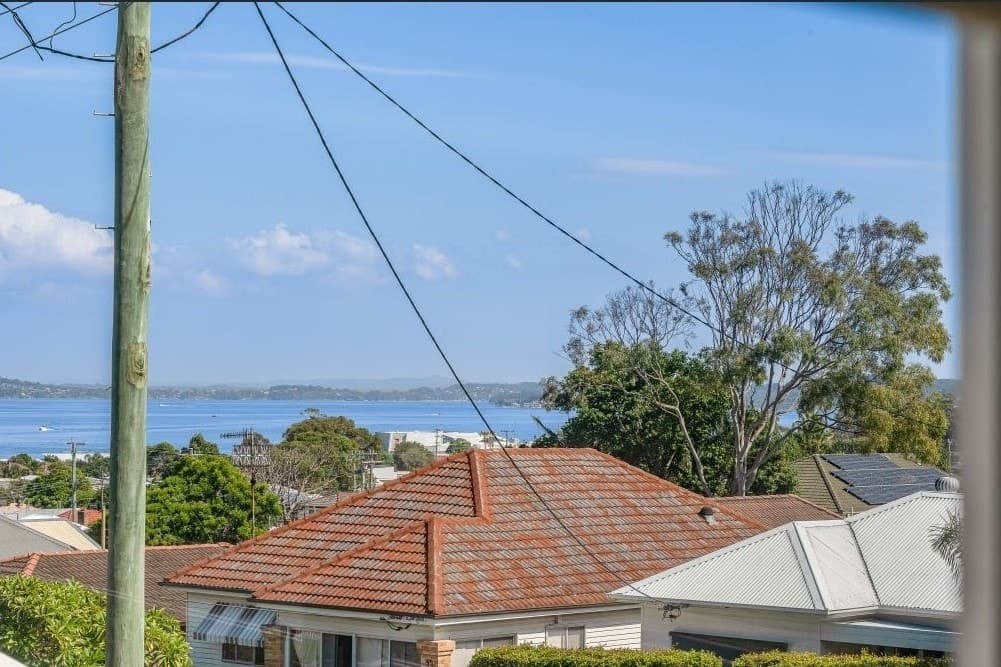 36 Vista Parade, Belmont, Belmont - Image 1