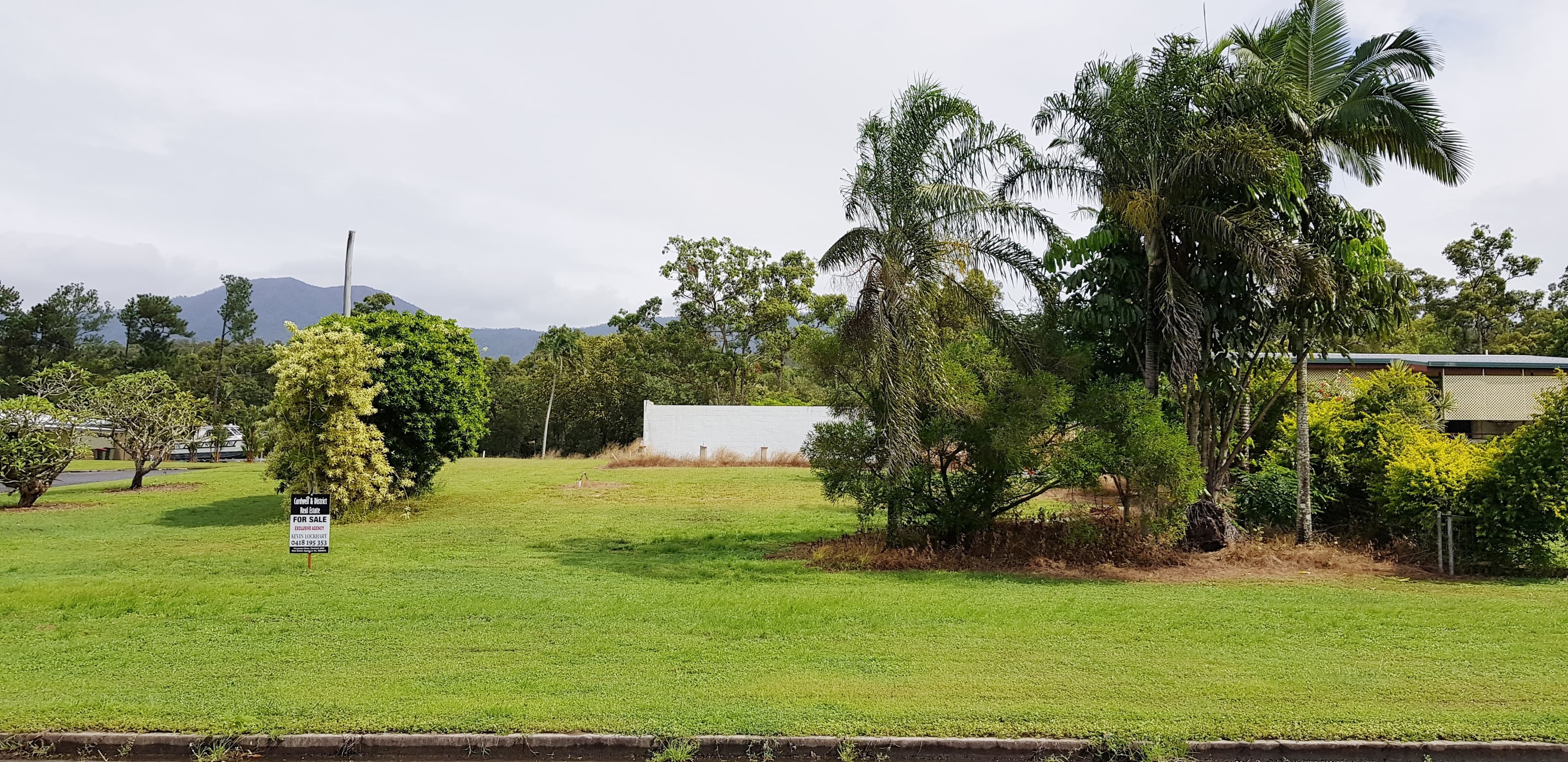 223 Victoria St, Cardwell QLD 4849, Cardwell - Thumbnail 2