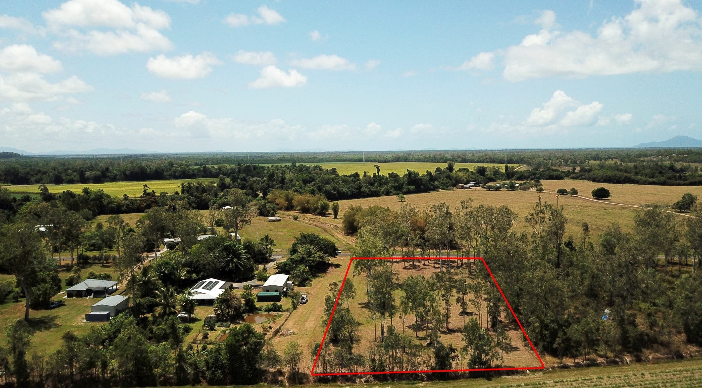 17 Ellerbeck Road, Carruchan - Image 1