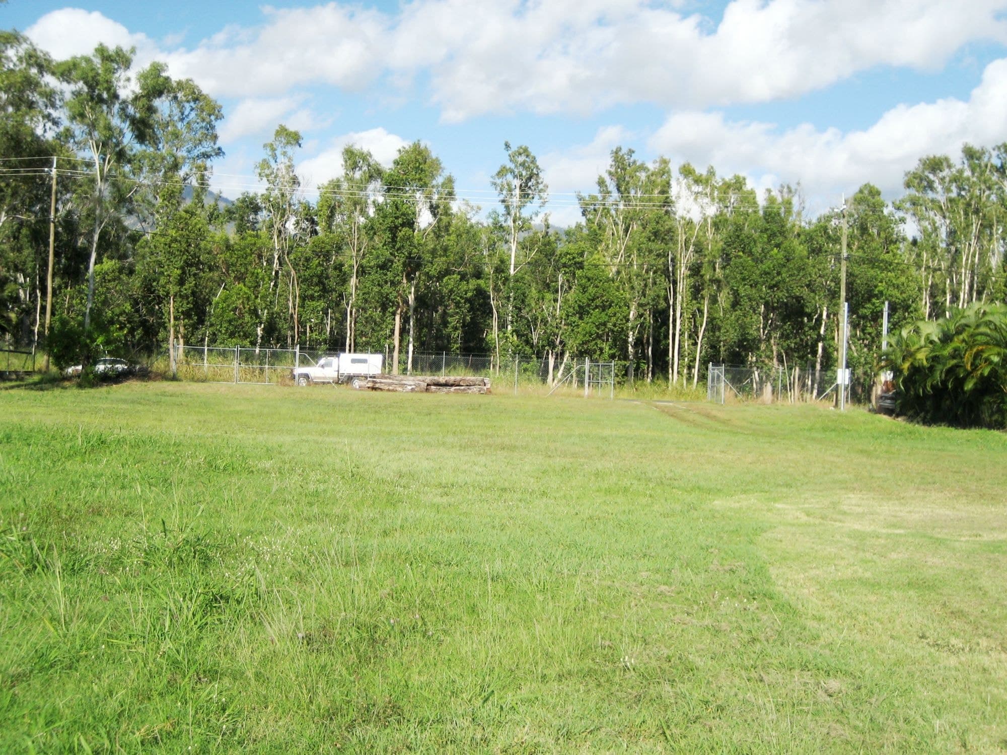 126 Roma Street, Cardwell QLD 4849, Cardwell - Thumbnail 2