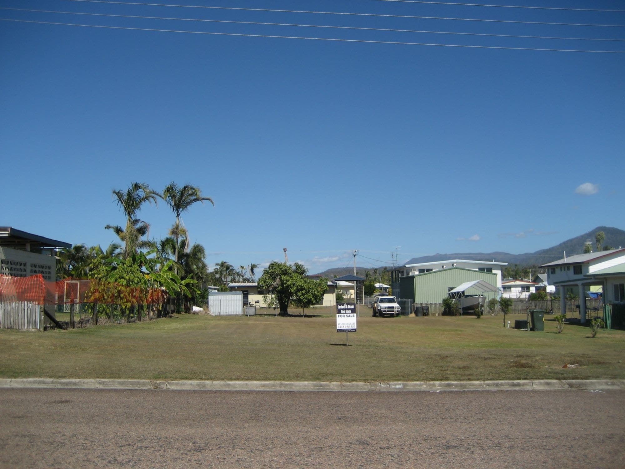 1 Albert Street, Cardwell QLD 4849, Cardwell - Thumbnail 2