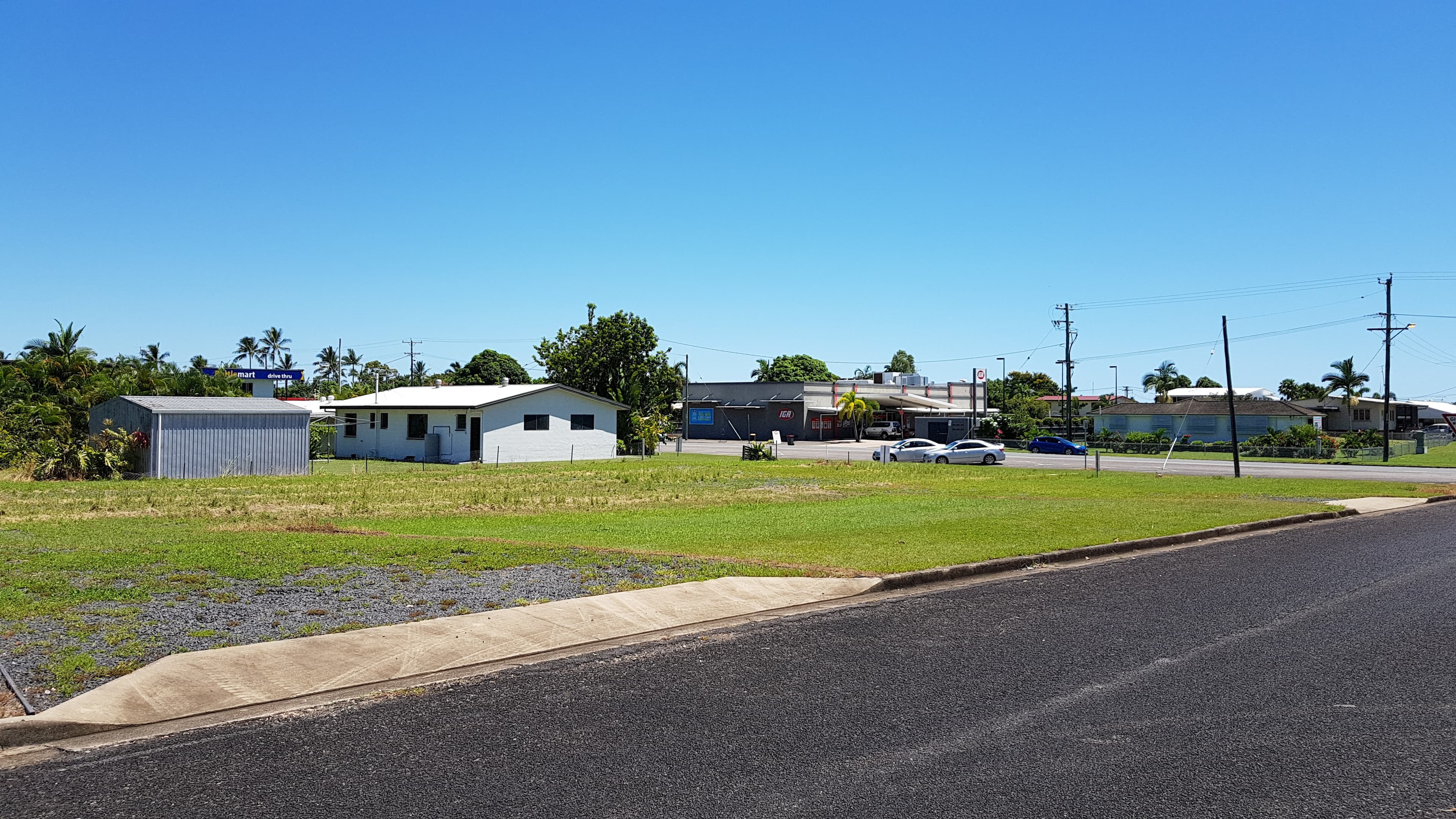 203 Victoria St, Cardwell QLD 4849, Cardwell - Thumbnail 4