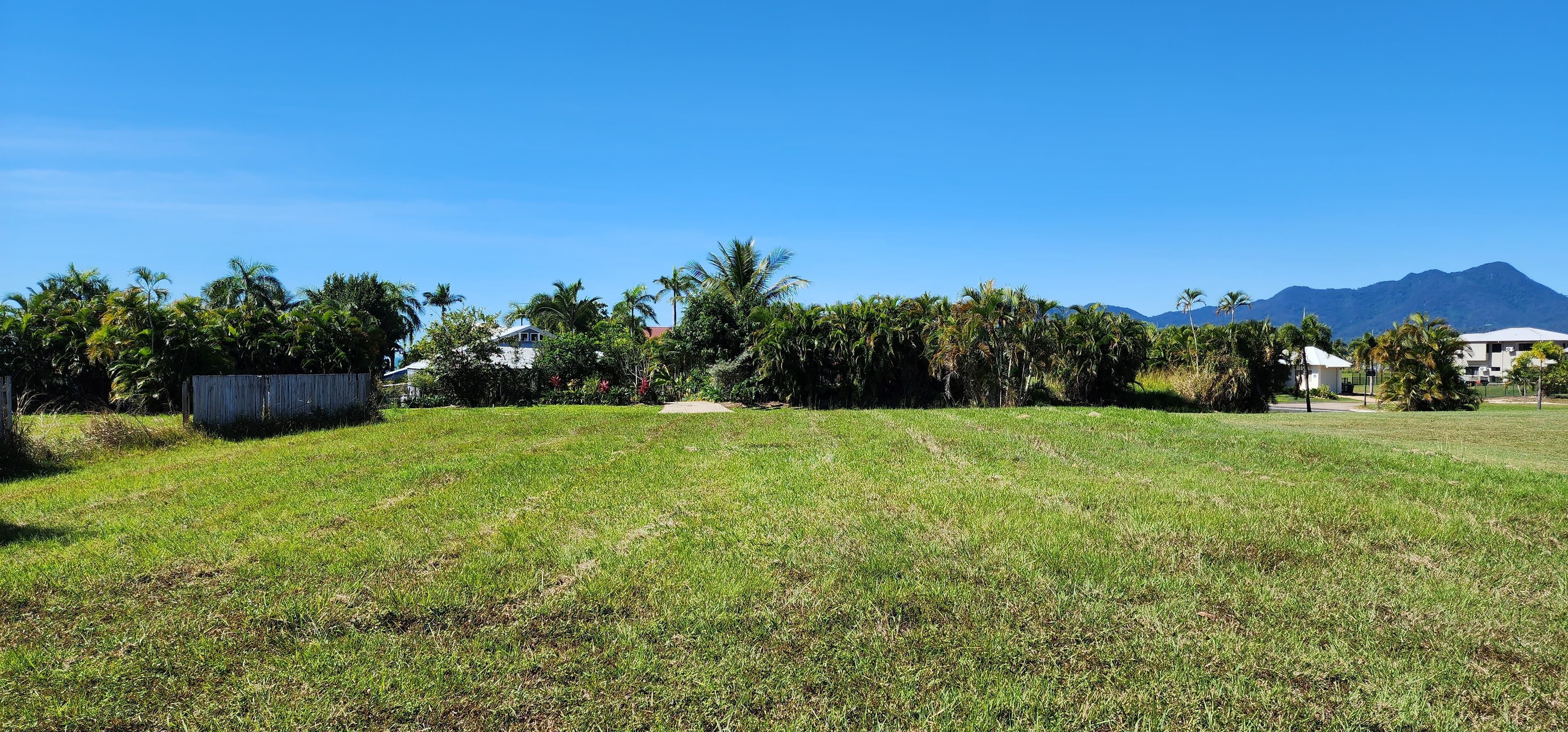 5 Golden Cane Cres, Cardwell QLD 4849, Cardwell - Thumbnail 2