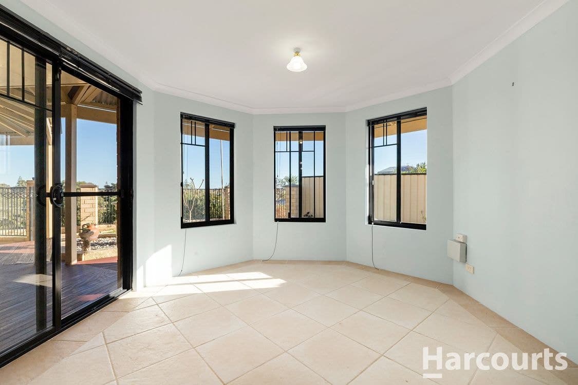 84B Janis Street, HALLS HEAD, WA 6210, Halls Head - Thumbnail 4