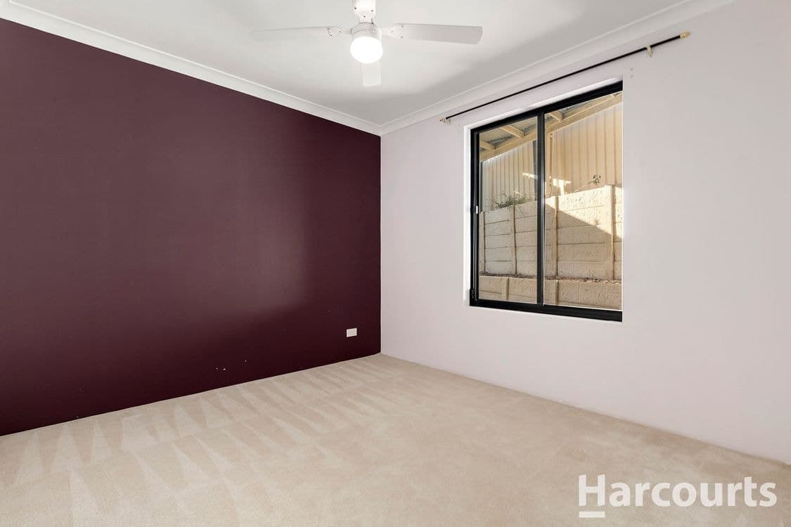 84B Janis Street, HALLS HEAD, WA 6210, Halls Head - Thumbnail 6