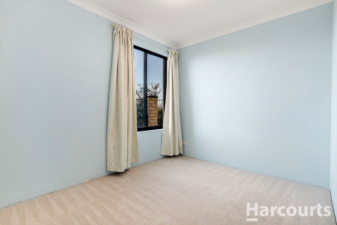84B Janis Street, HALLS HEAD, WA 6210, Halls Head - Thumbnail 7
