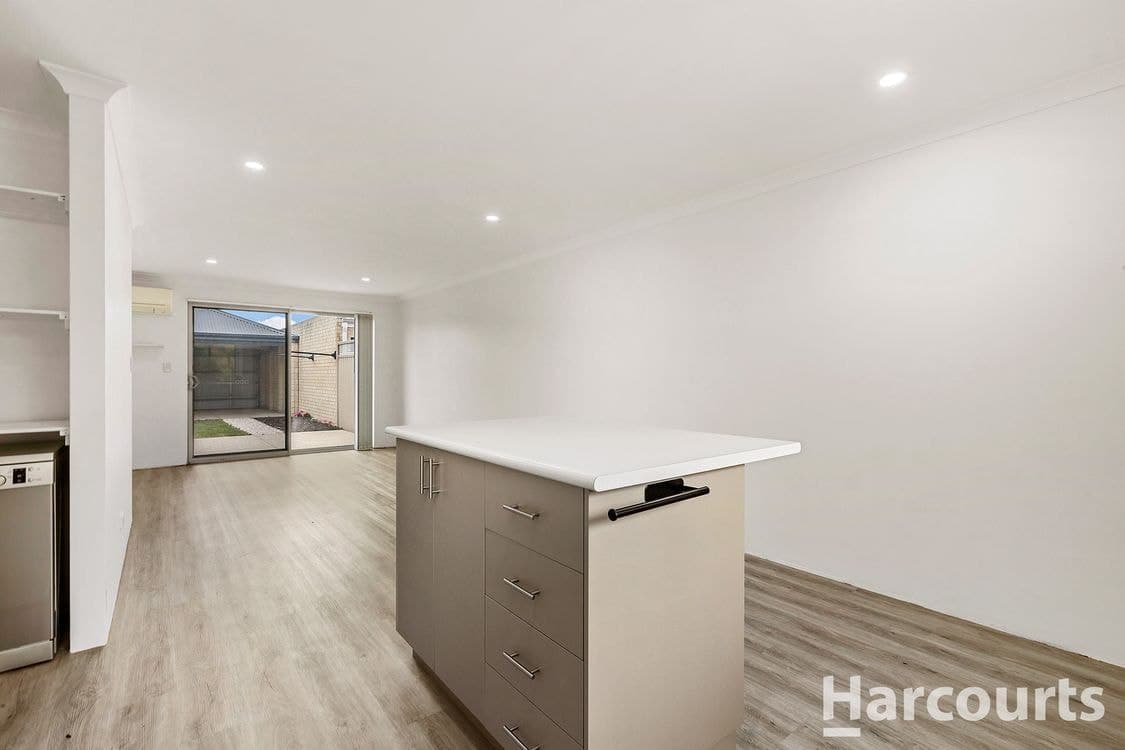 27 Sheffield Green, GREENFIELDS, WA 6210, Greenfields - Thumbnail 4