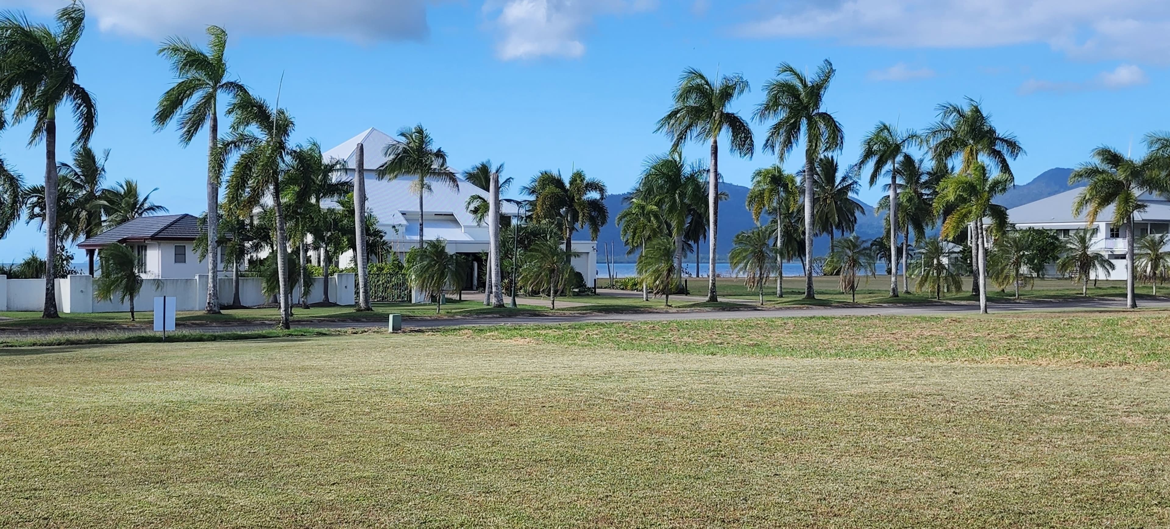 12 Keith Williams Dr, Cardwell QLD 4849, Cardwell - Thumbnail 2