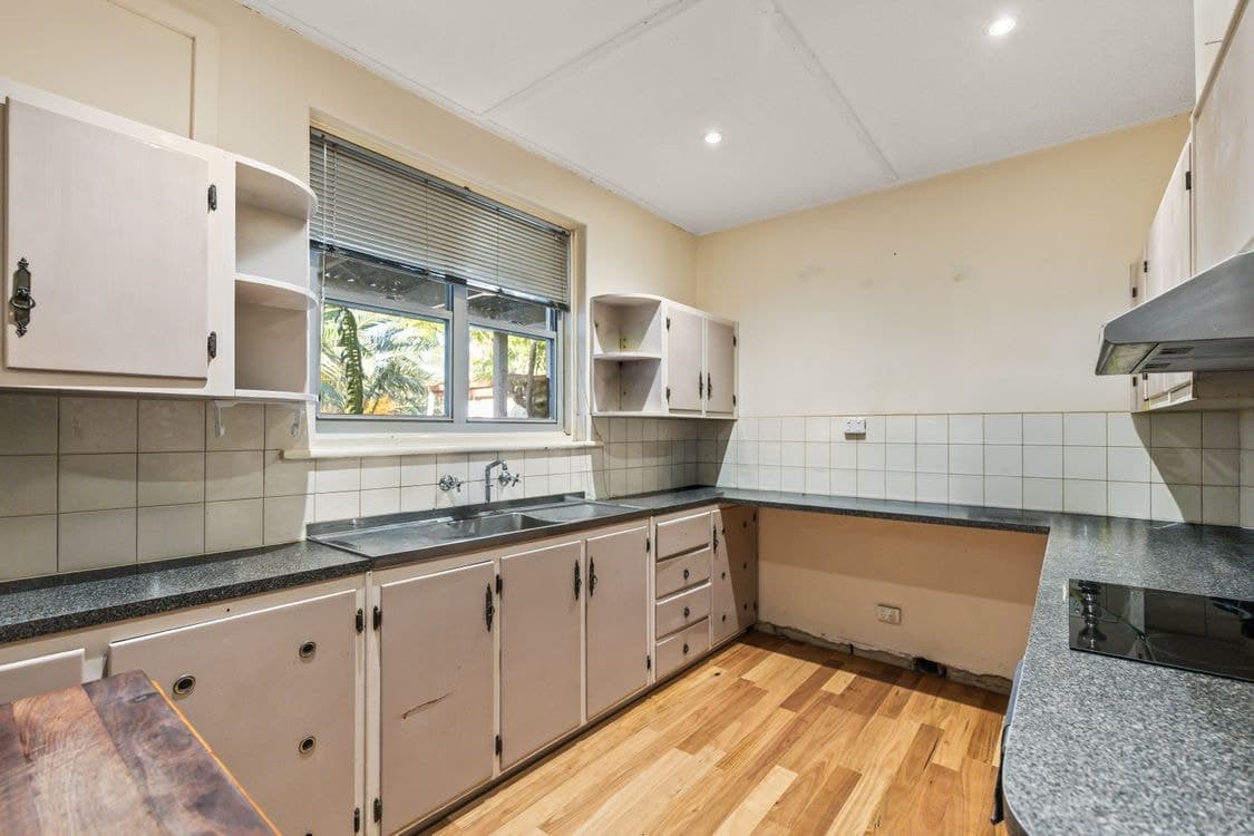 16 Gilbert Street, HAMLEY BRIDGE, SA 5401, Hamley Bridge - Thumbnail 4