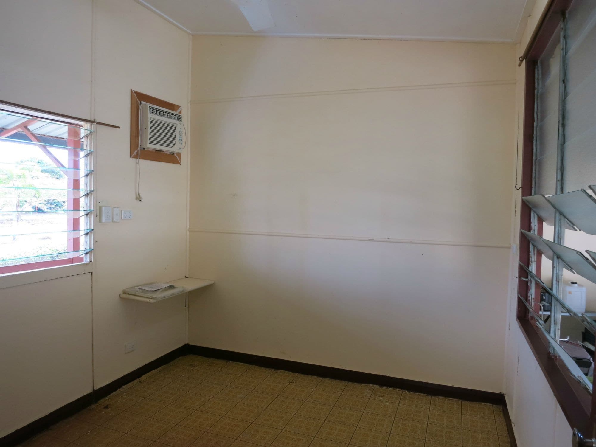 113 Roma Street, Cardwell QLD 4849, Cardwell - Thumbnail 5