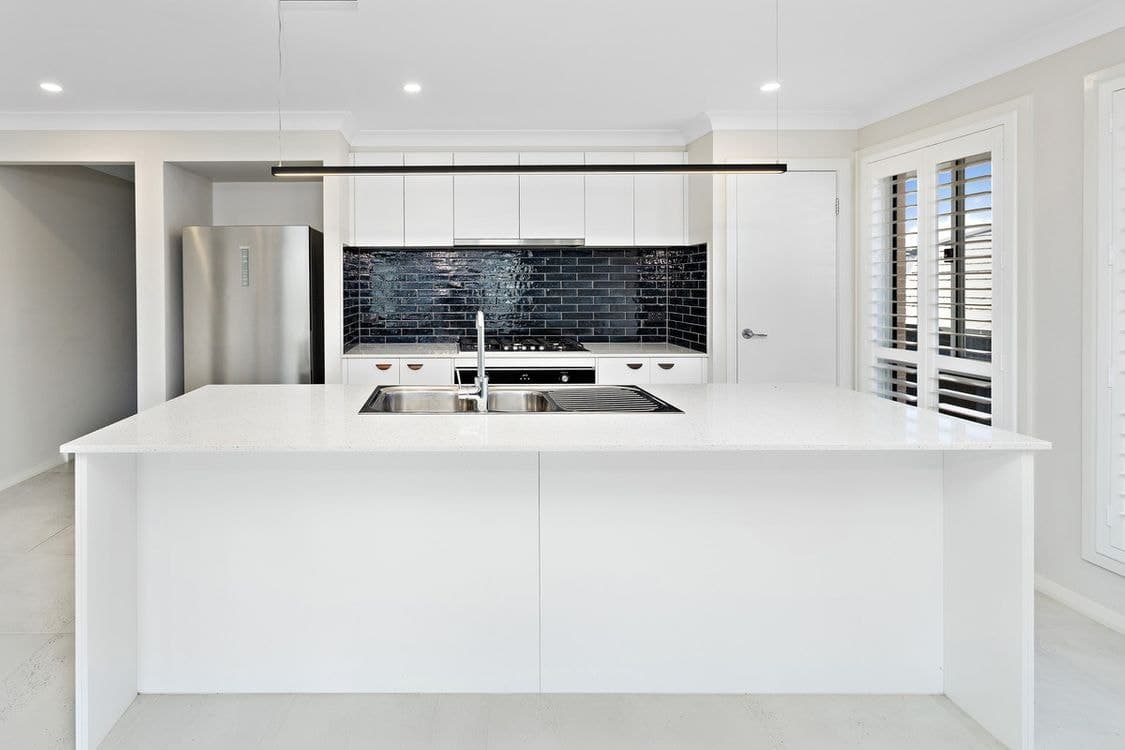 6 Burrier Street, Tullimbar, NSW 2527, Tullimbar - Thumbnail 2