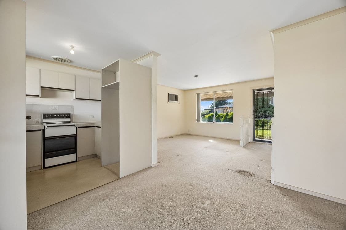 7 Elmeade Drive, HALLETT COVE, SA 5158, Hallett Cove - Thumbnail 5