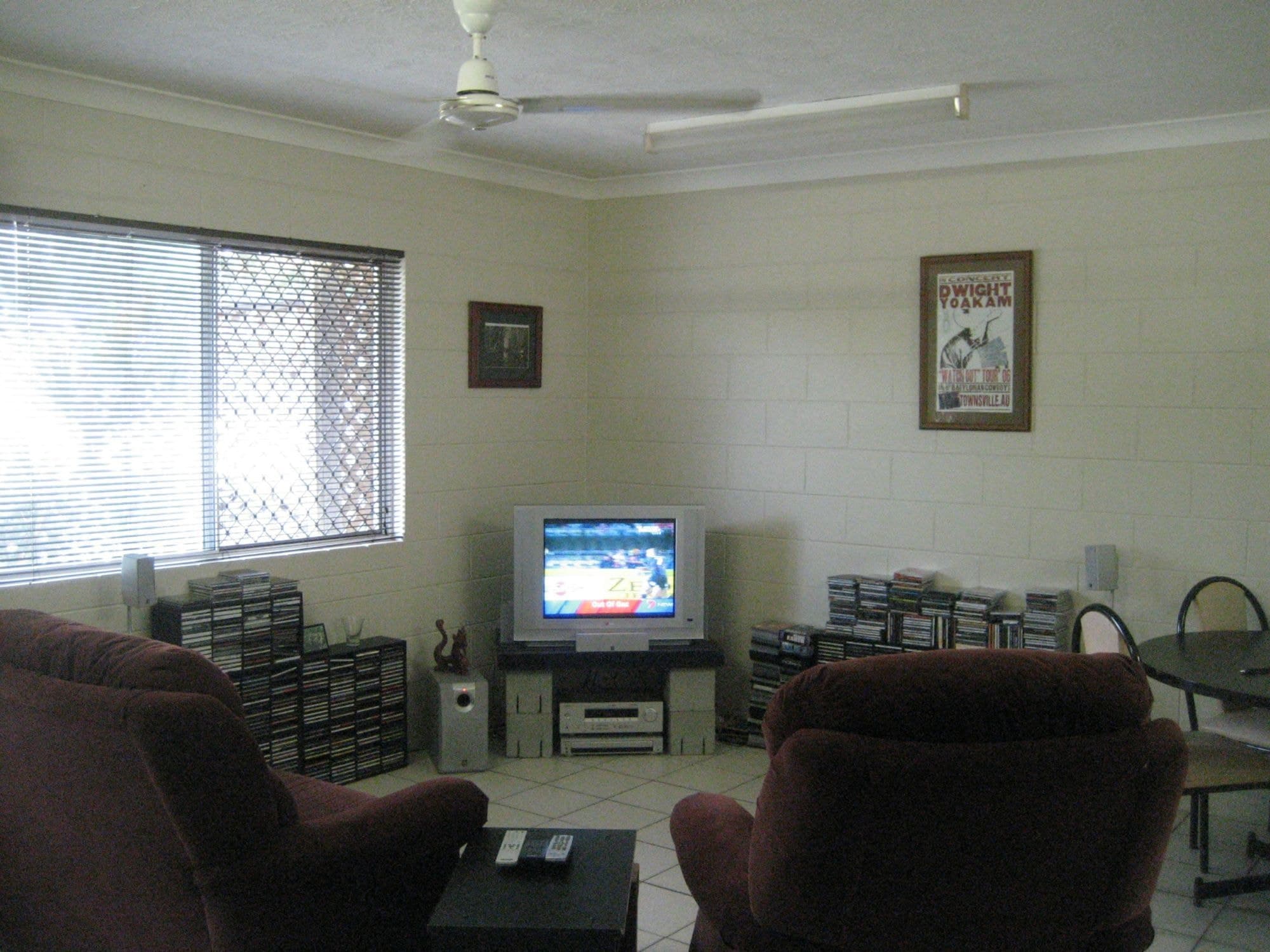 Unit 1, 231 Victoria Street, Cardwell QLD 4849, Cardwell - Thumbnail 2