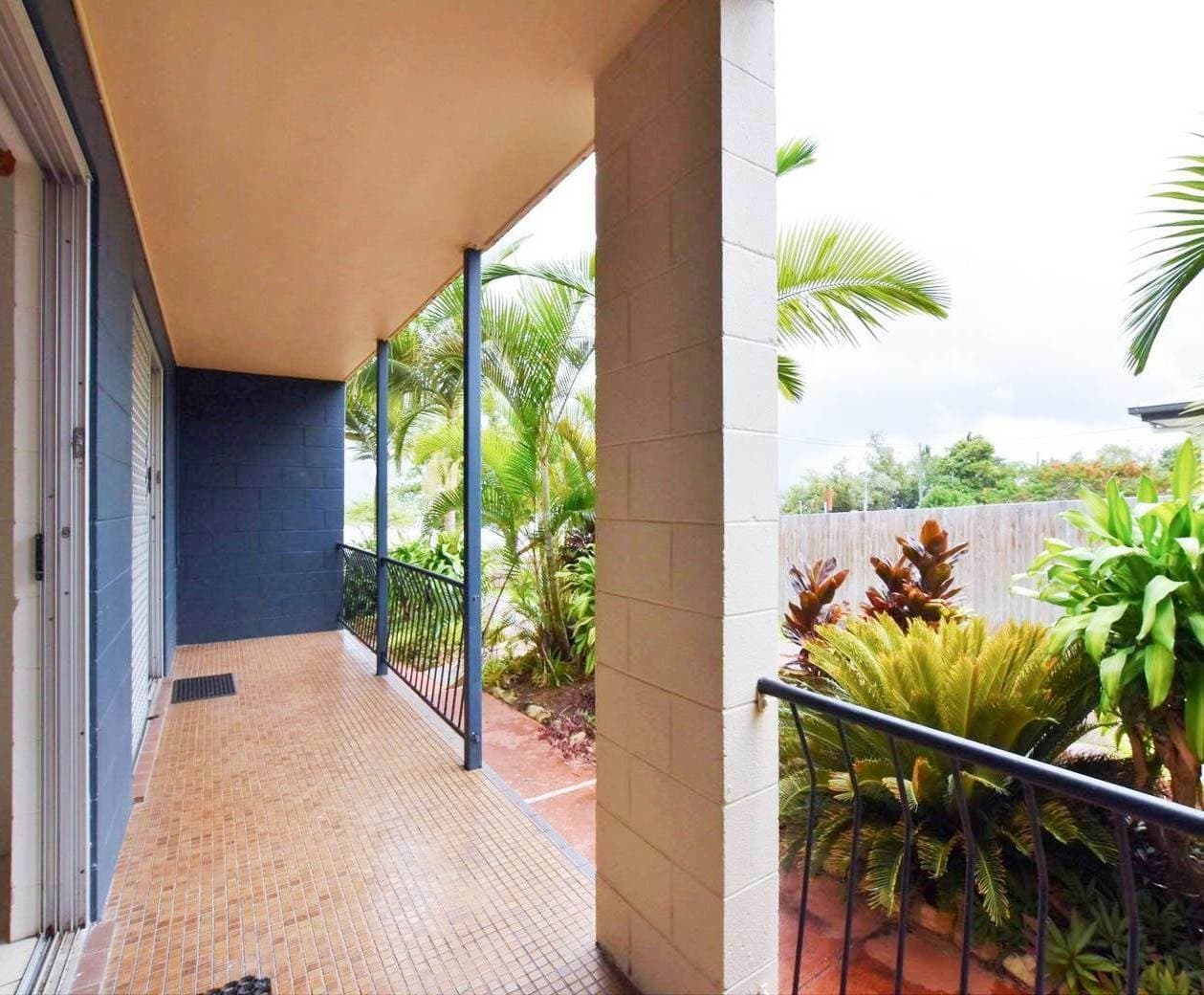 Unit 2, 25 Victoria St, Cardwell QLD 4849, Cardwell - Thumbnail 4