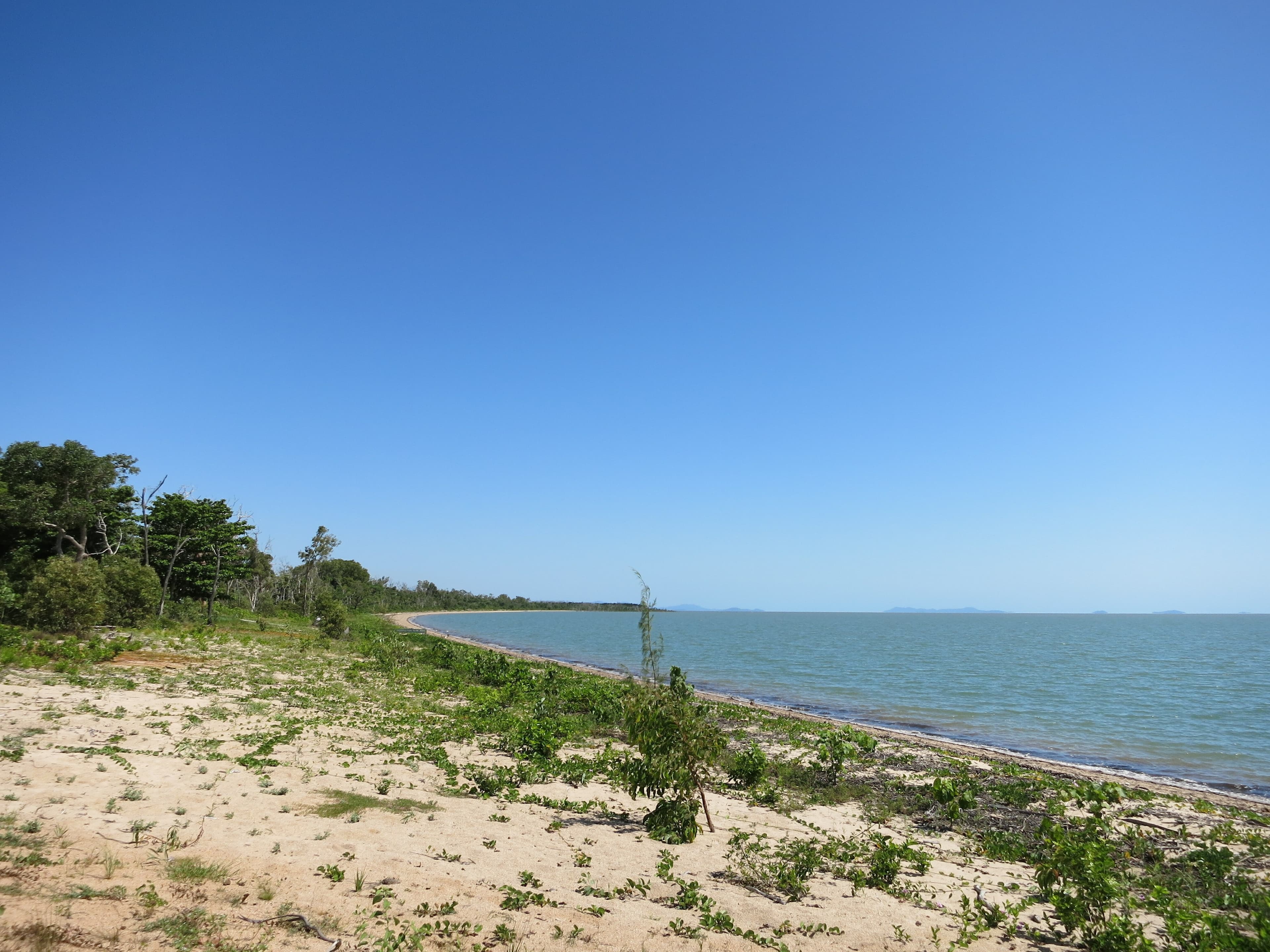 17 Coral Sea Dr, Cardwell QLD 4849, Cardwell - Thumbnail 3