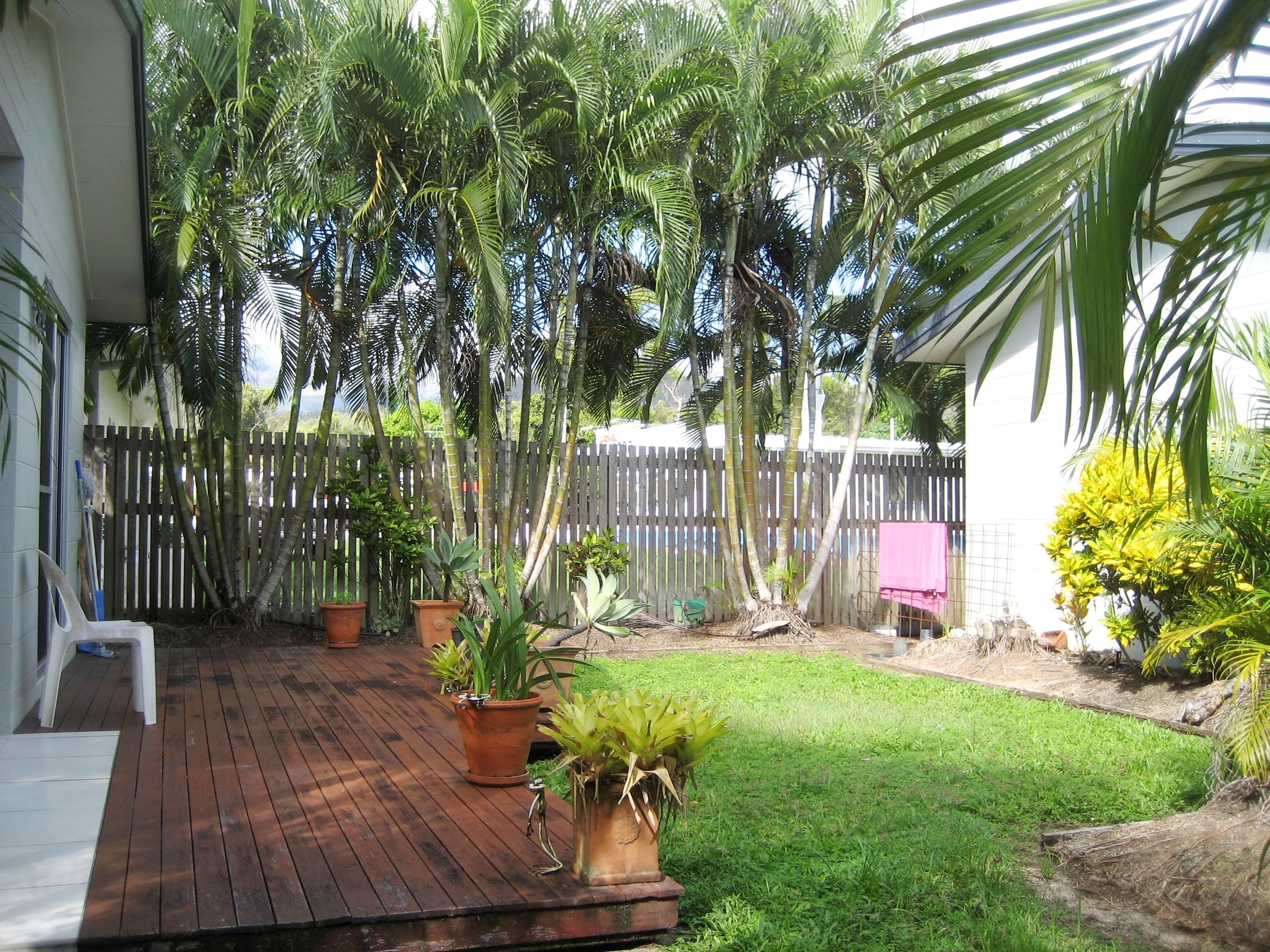 Unit 4, 13 Toohey St, Cardwell QLD 4849, Cardwell - Thumbnail 2