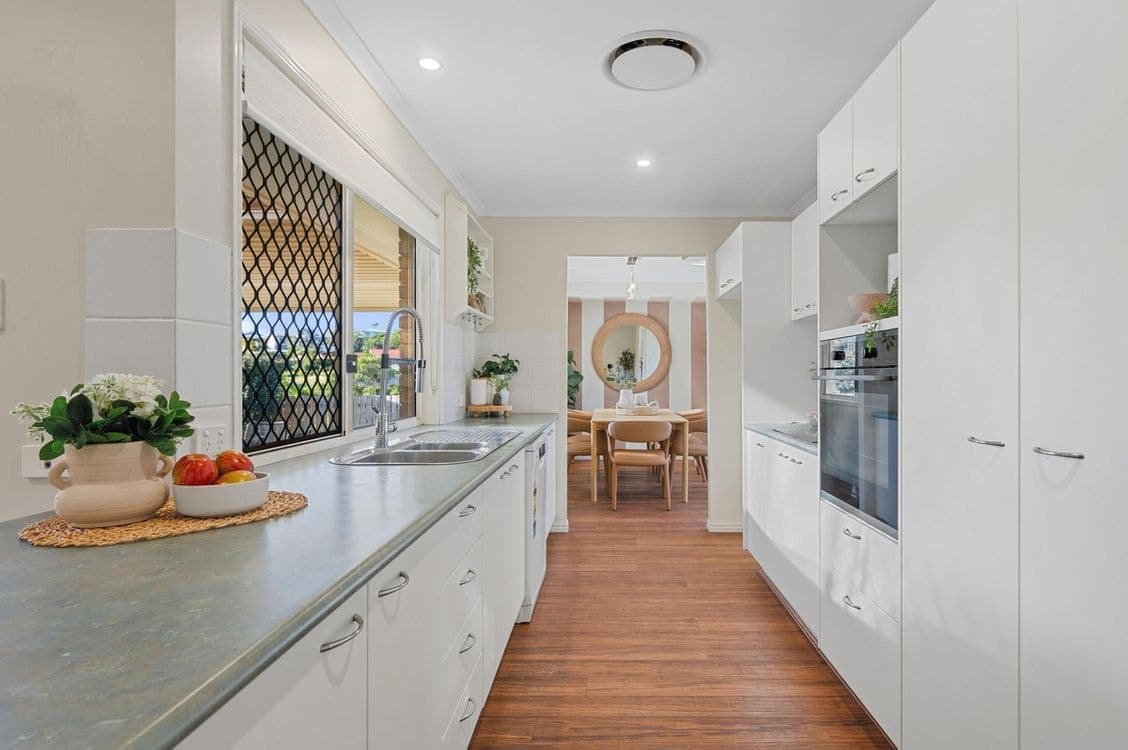 6 Paradise Court, Eatons Hill, QLD 4037, Eatons Hill - Thumbnail 7